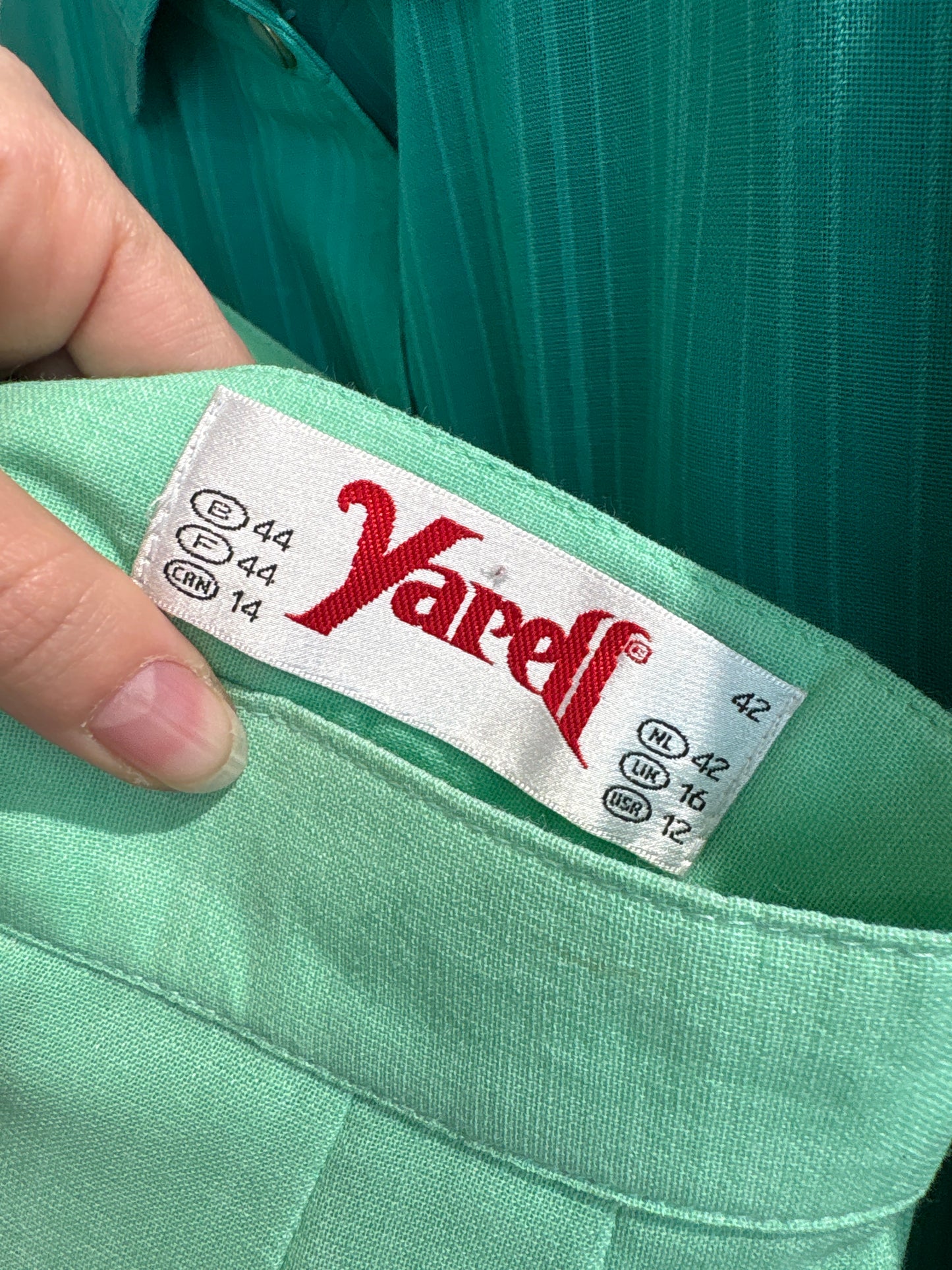 Fustă vintage midi spre maxi plisată mint green din lanita extrafina