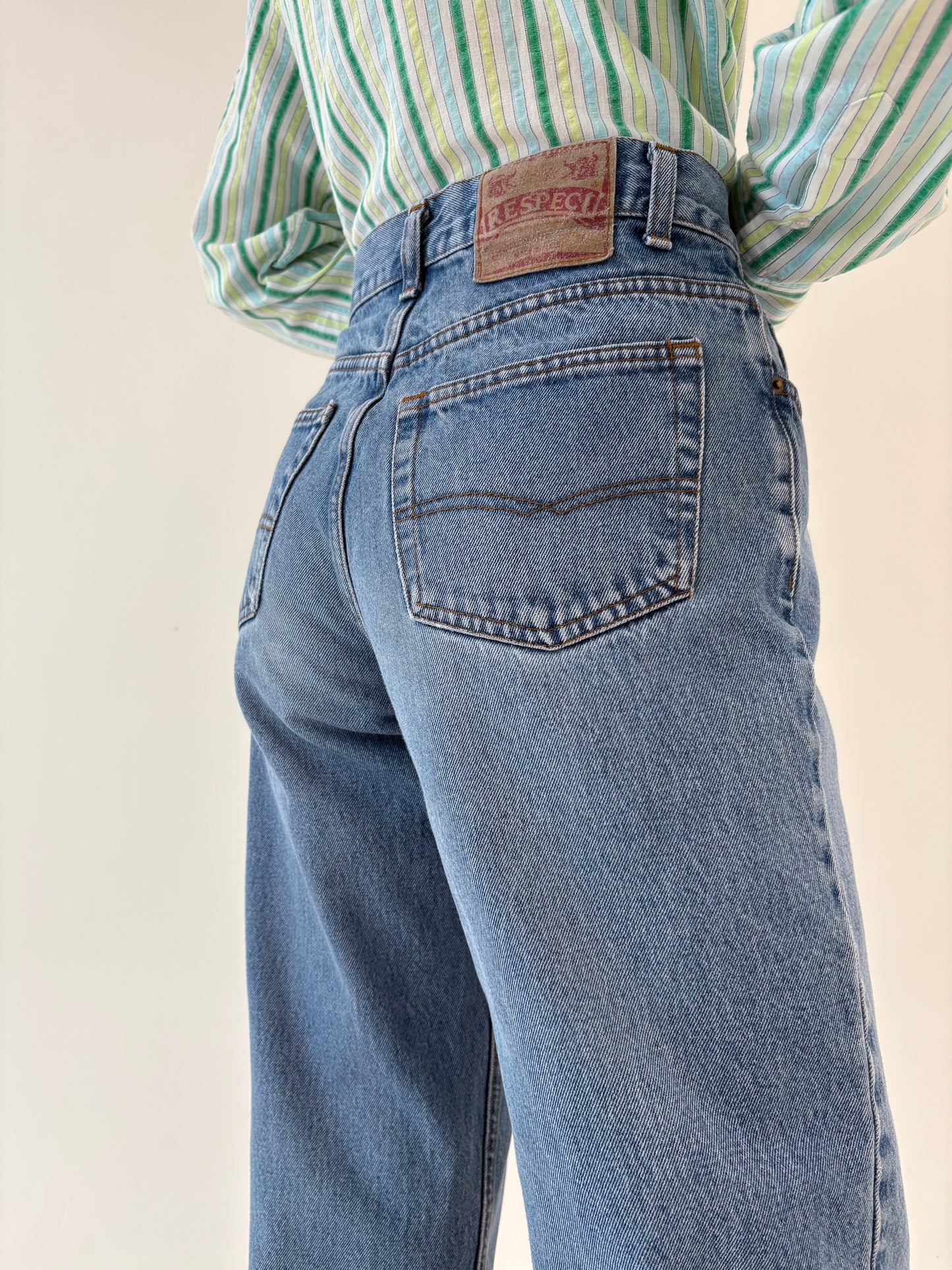 Jeans vintage classic wash and fit tall cu talie ultra înaltă