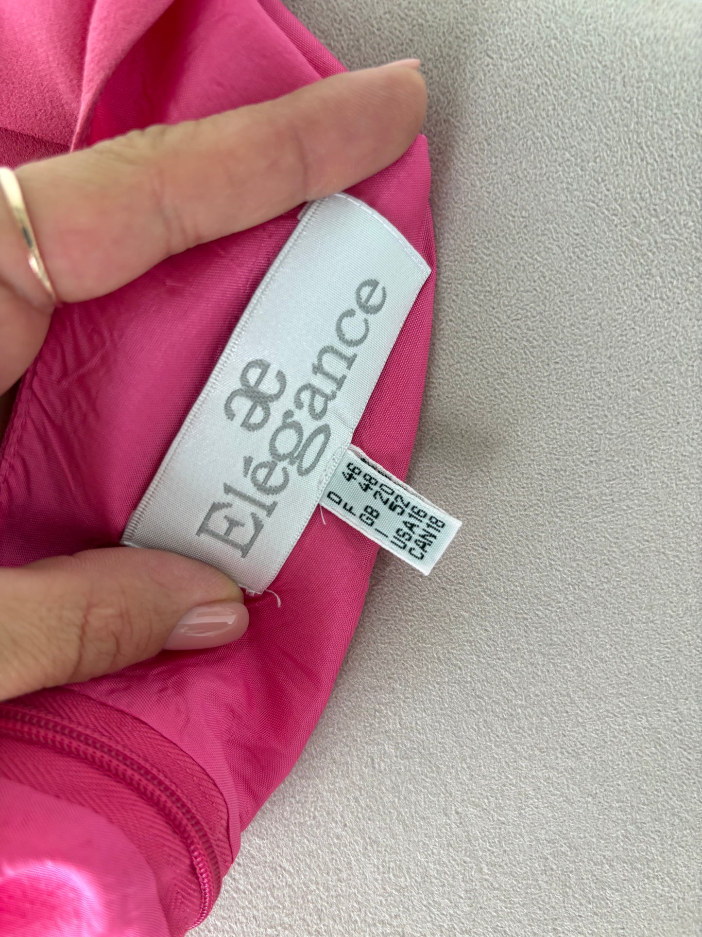 Rochie luxury fucsia Elegance din mătase naturală mată cu volane