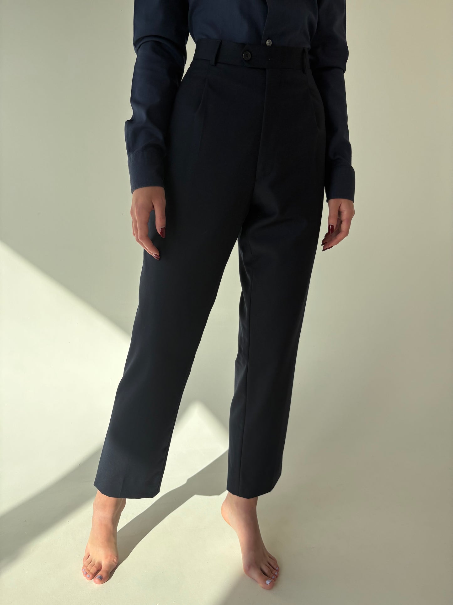 Pantaloni super premium italienești din lana extrafina pura certificată cu pense