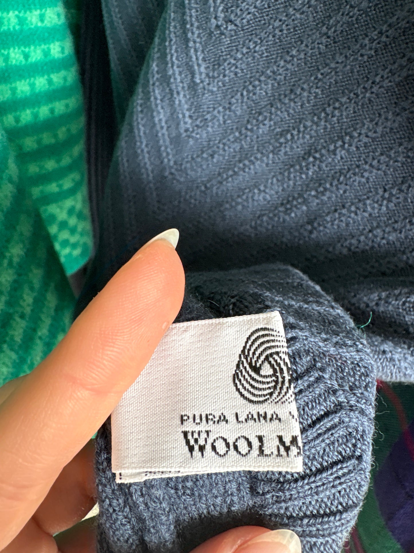 Pulover cambrat din lana merino extrafina pura certificată de gramaj mare