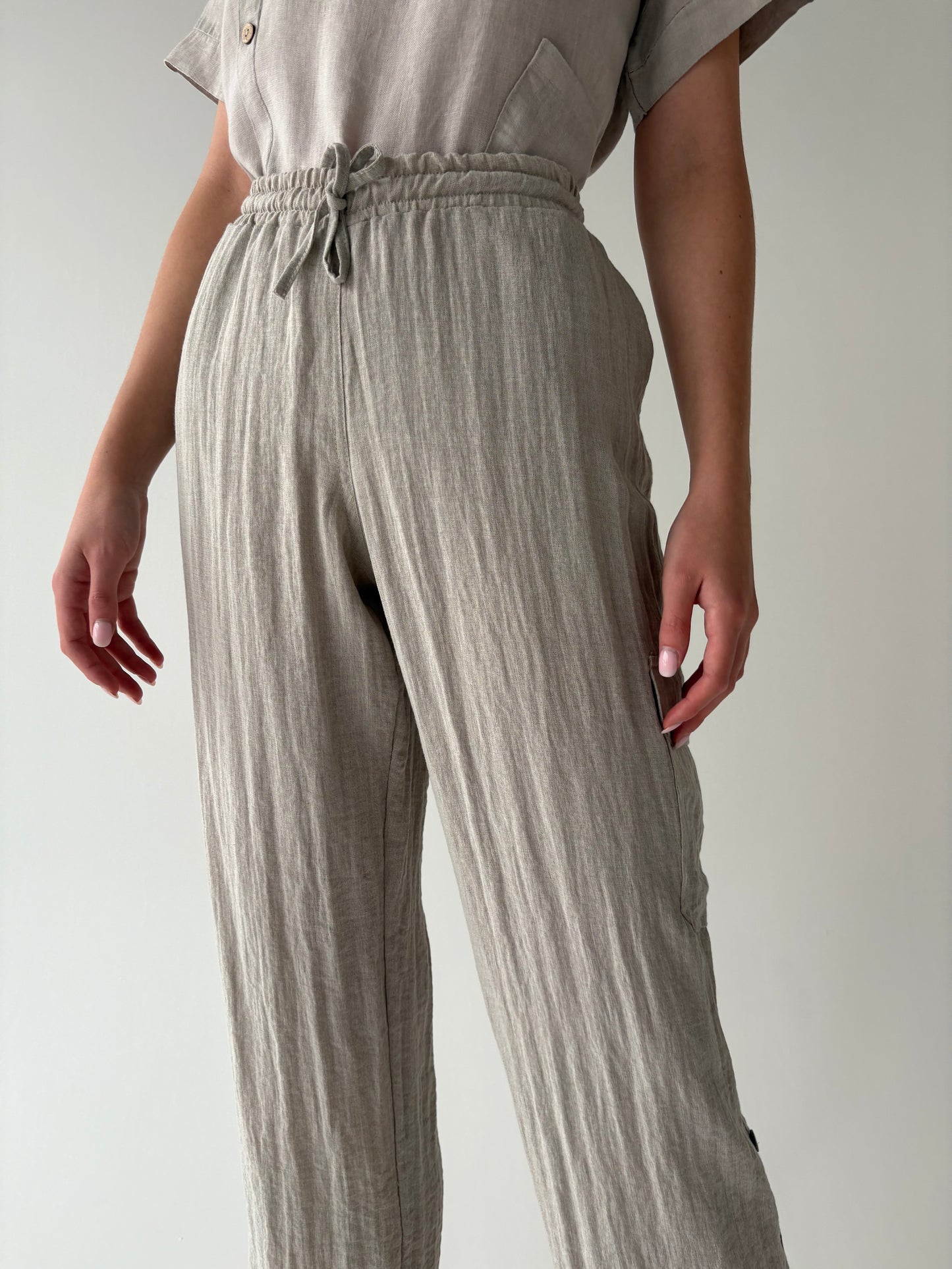 Pantaloni nude no iron din in italian cu talie elastică
