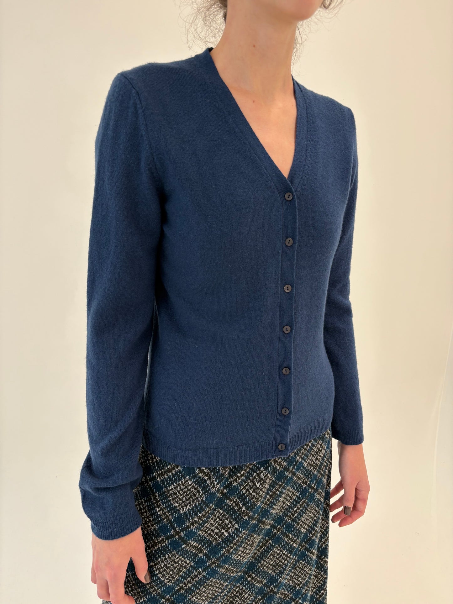 Cardigan tall aegean blue din lana merino extrafina de gramaj mare