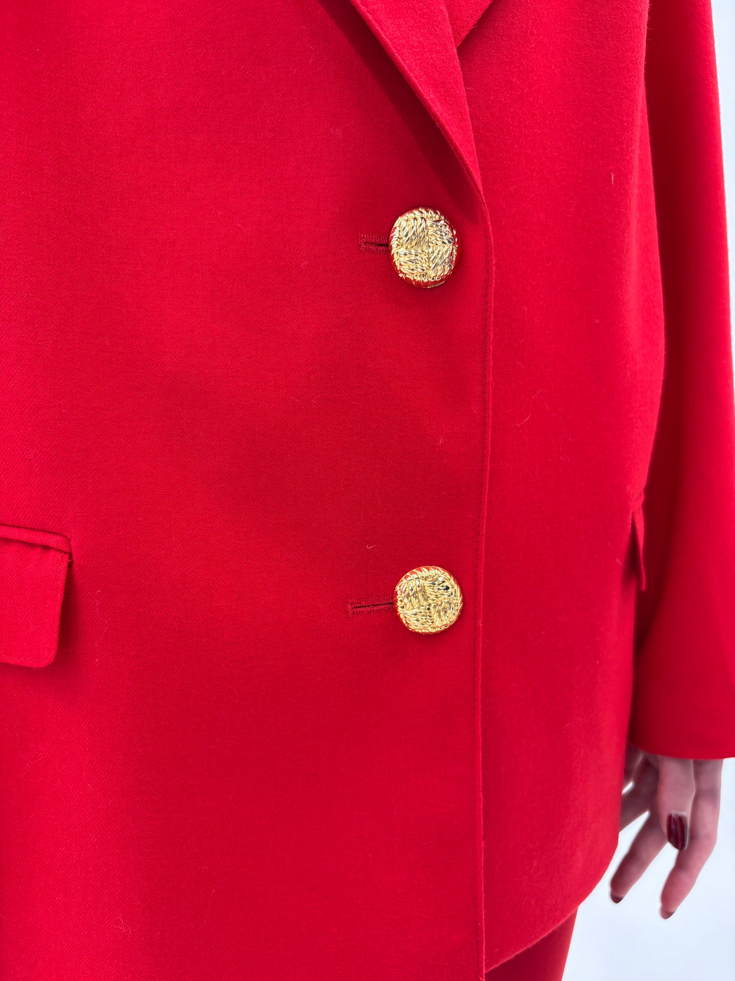 Sacou vintage cherry red din lana pura extrafina virgină certificată