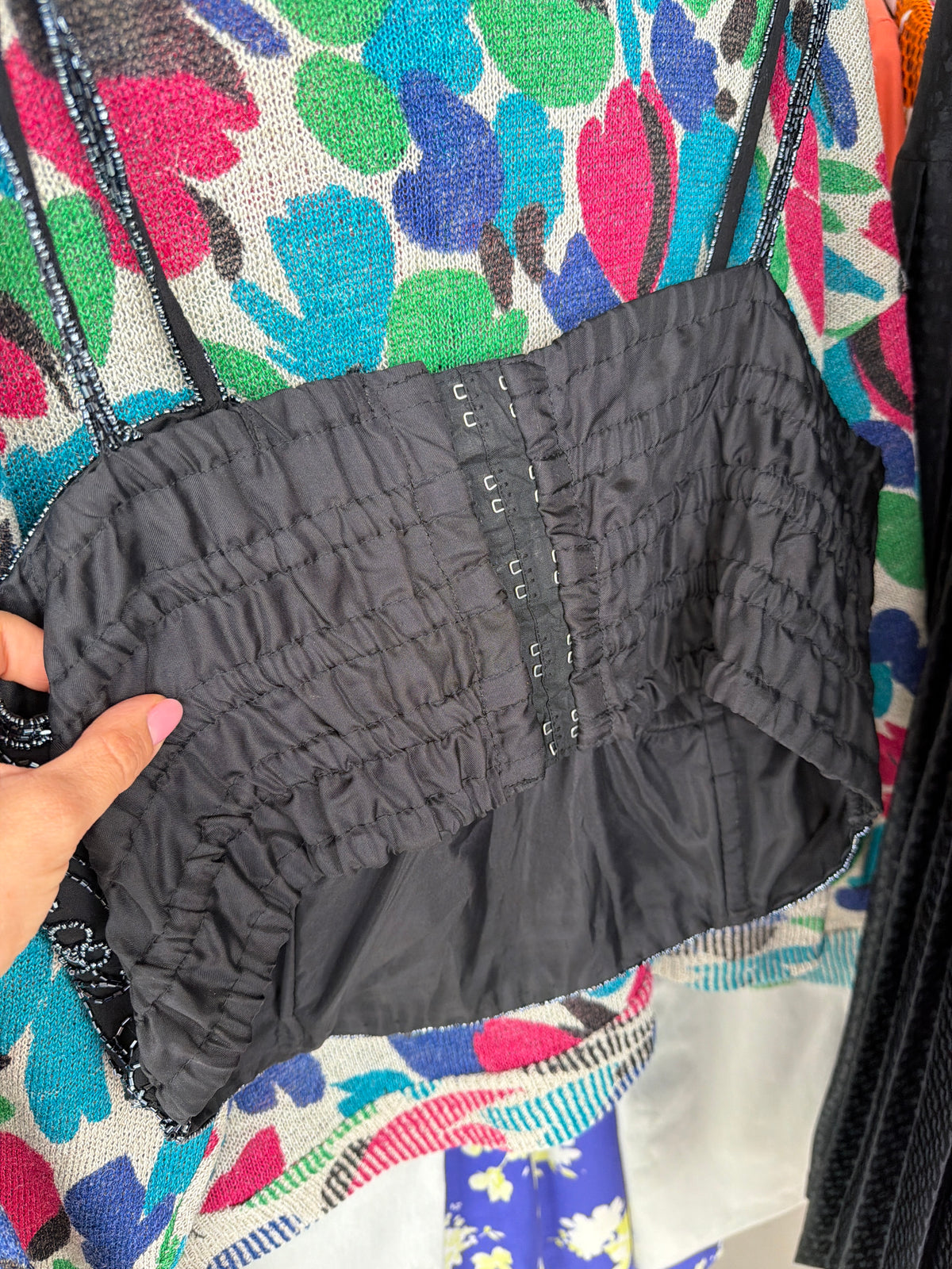 Corset vintage negru bijuterie cu aplicații manuale și cupe interioare