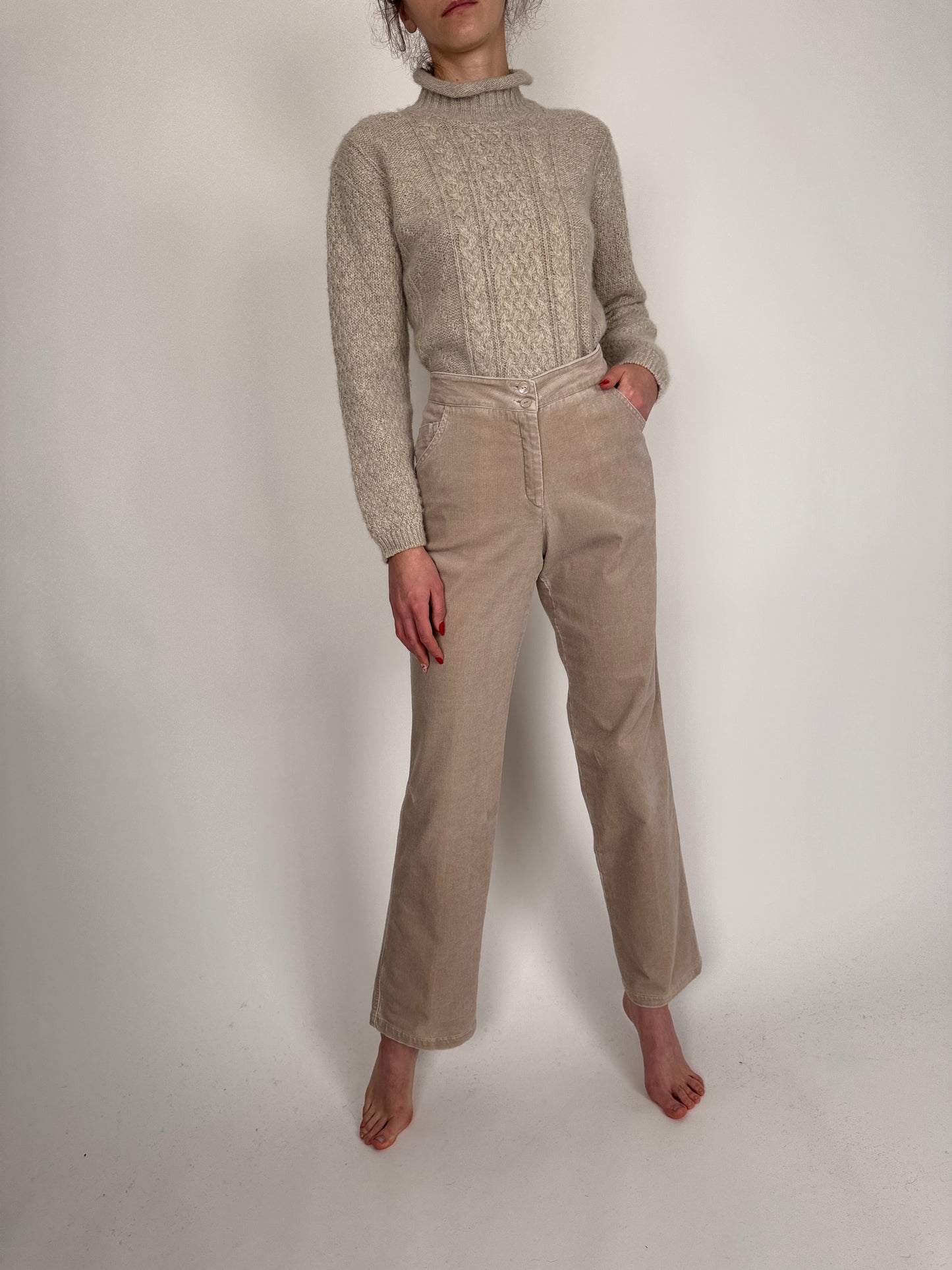 Pantaloni tall frosted toffee nude din catifea de bumbac strech