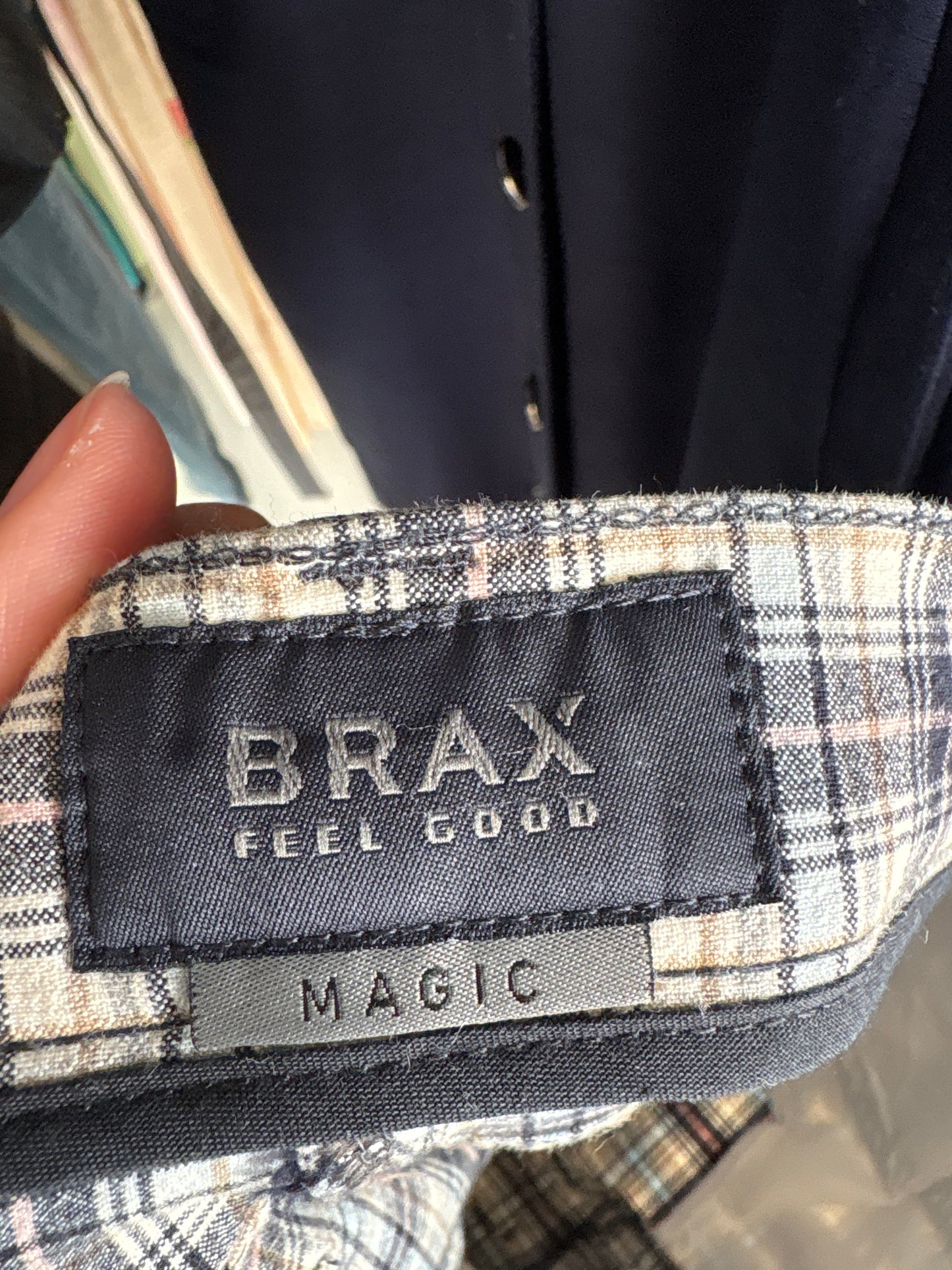 Jeans ultra confort modelatori carouri și combinație clasică de culori