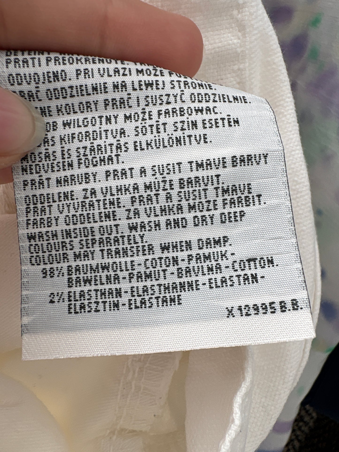 Jeans Levi’s 525 clasic fit albi ultra confort ușor modelatori