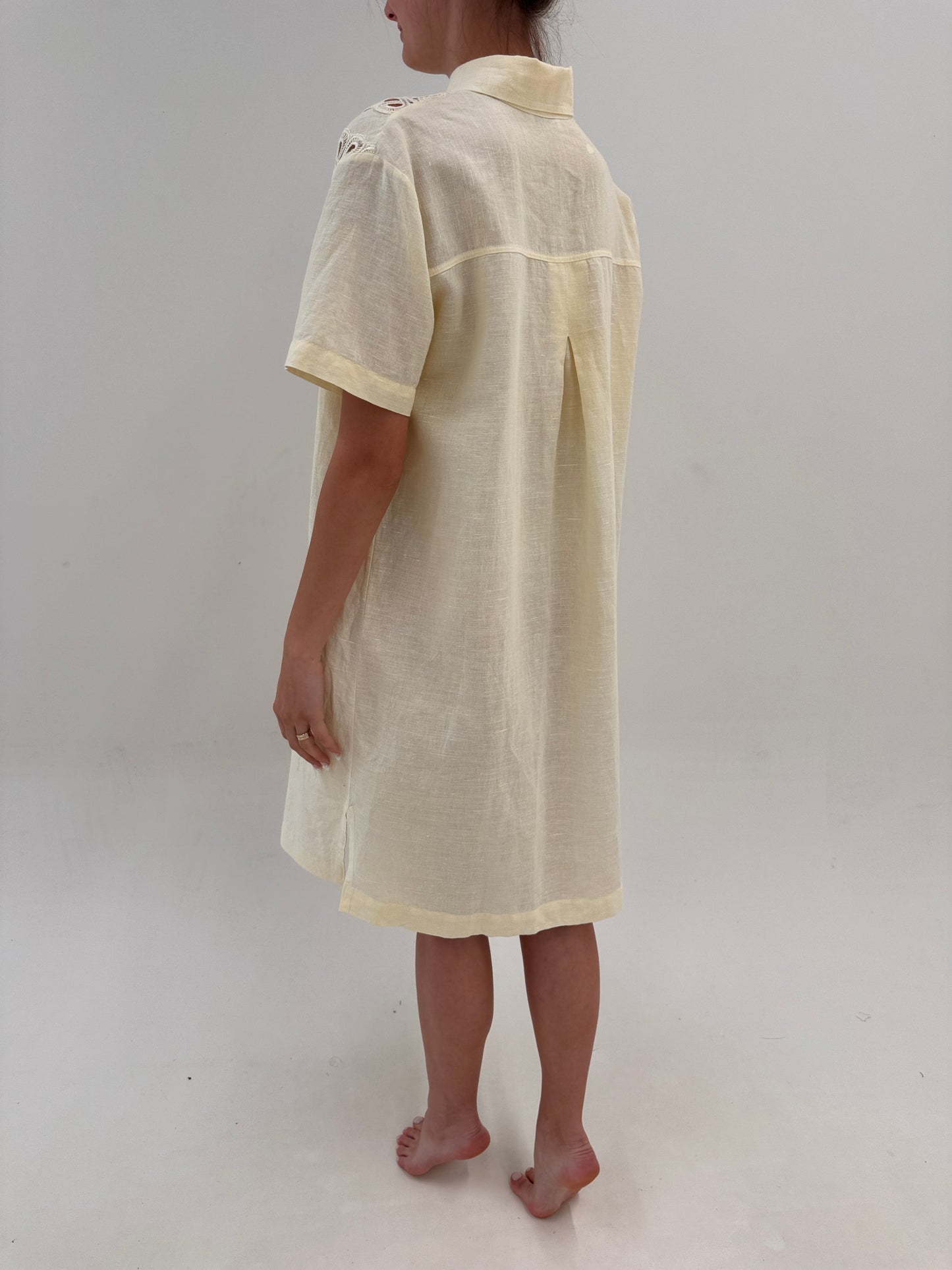 Robe chemise italian butter yellow din pânză excepțională de in cu broderie