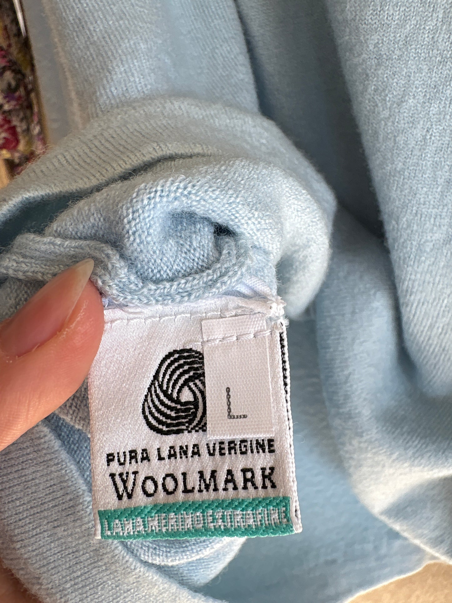 Pulover petite baby blue din lana merino extrafina de gramaj mare