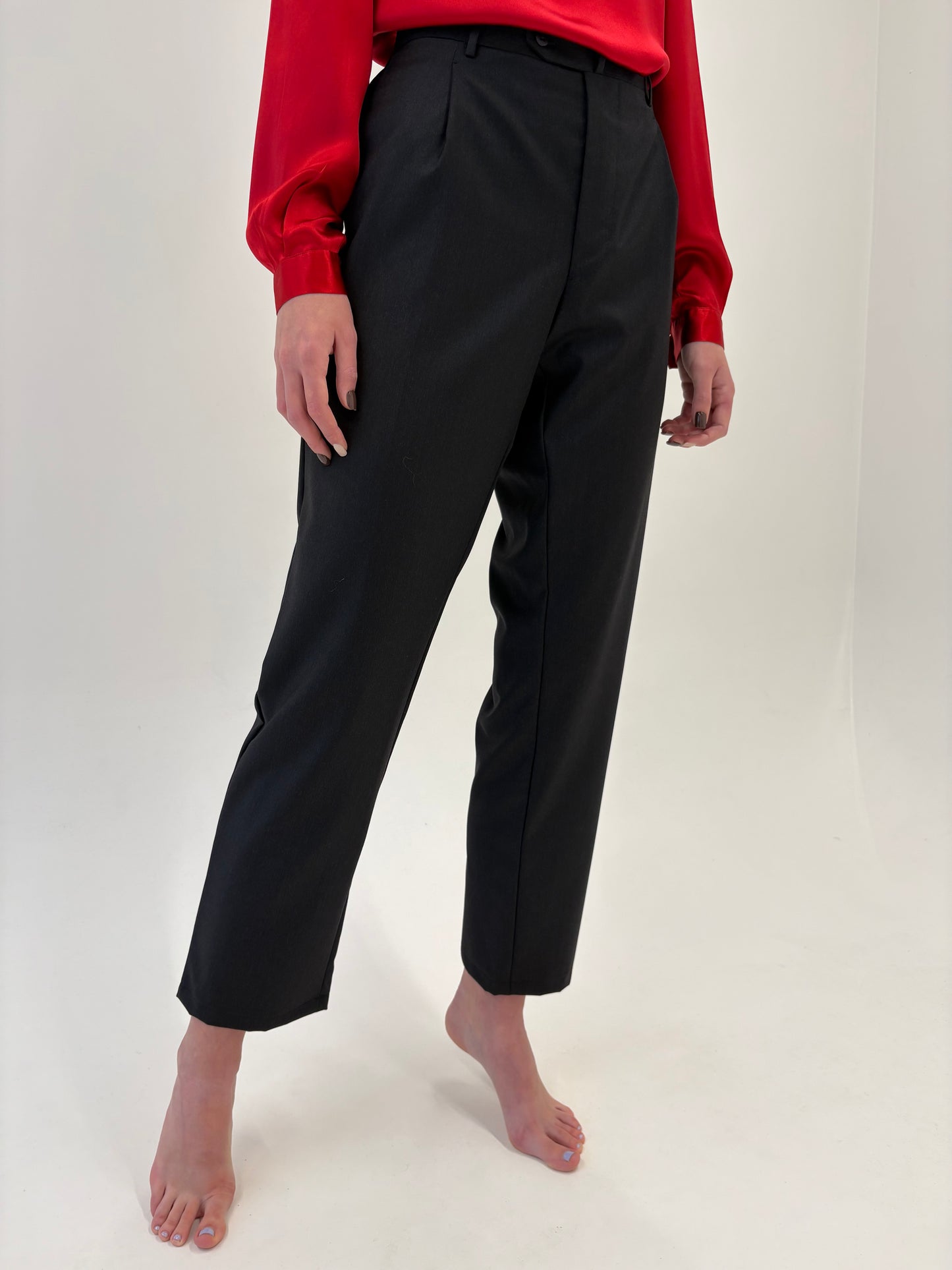 Pantaloni noi din stofă ultra luxury de lana extrafina ușor lucioasă
