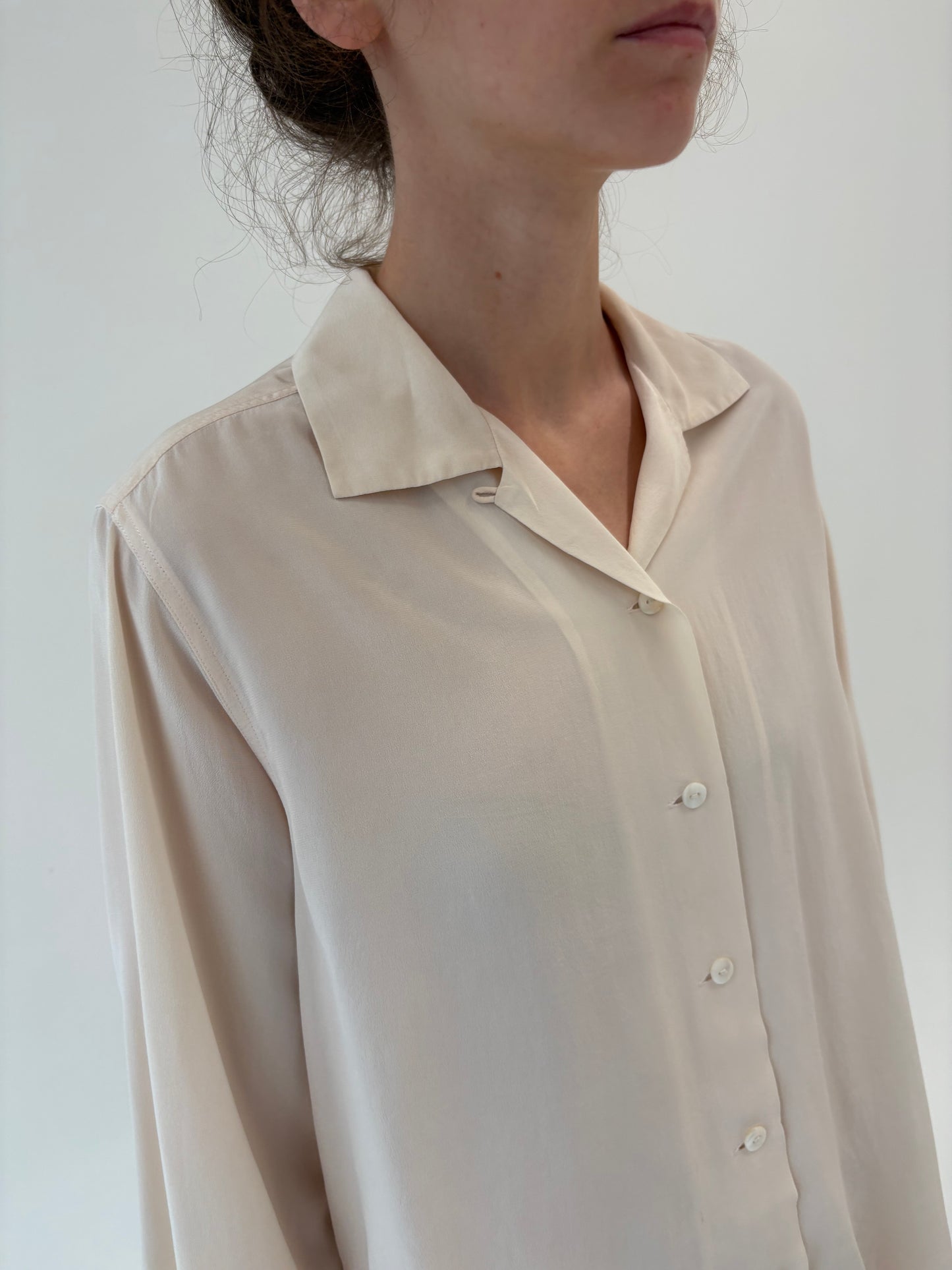 Cămașa vintage off white din mătase naturală