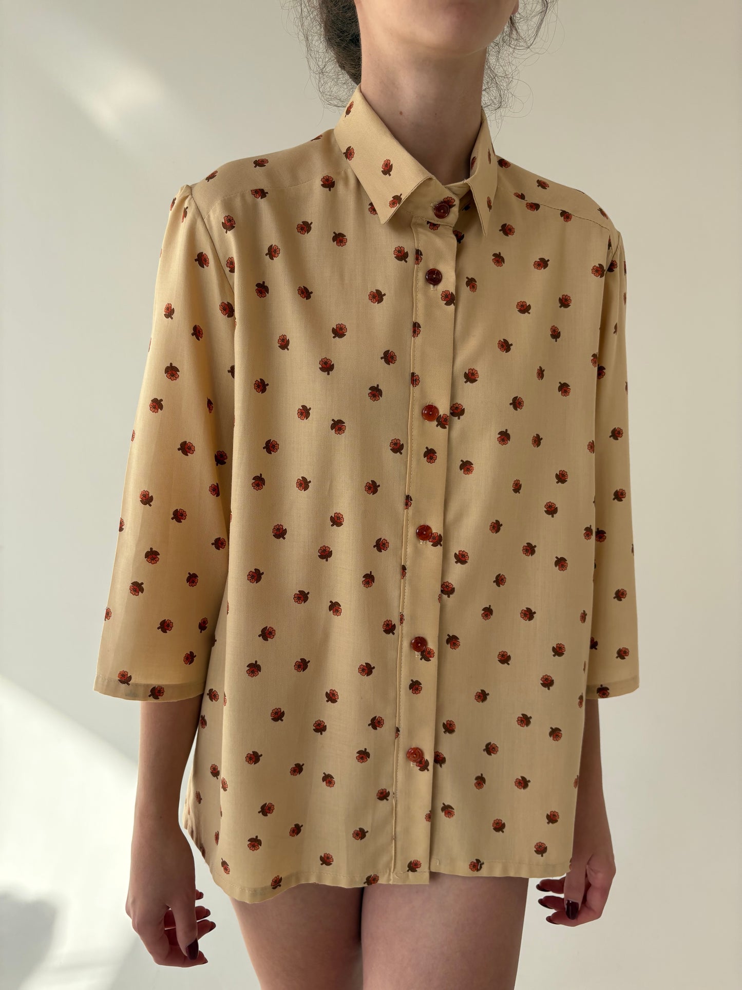 Cămașa vintage camel cu print delicat din mix de lana extrafina