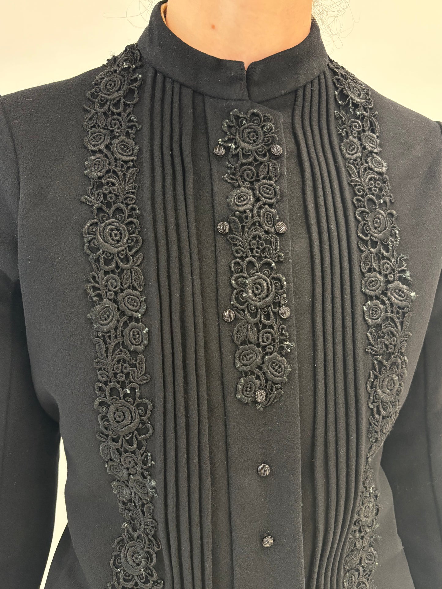 Tailleur antique de colecție sfârșit de secol XIX din lana groasă cambrat