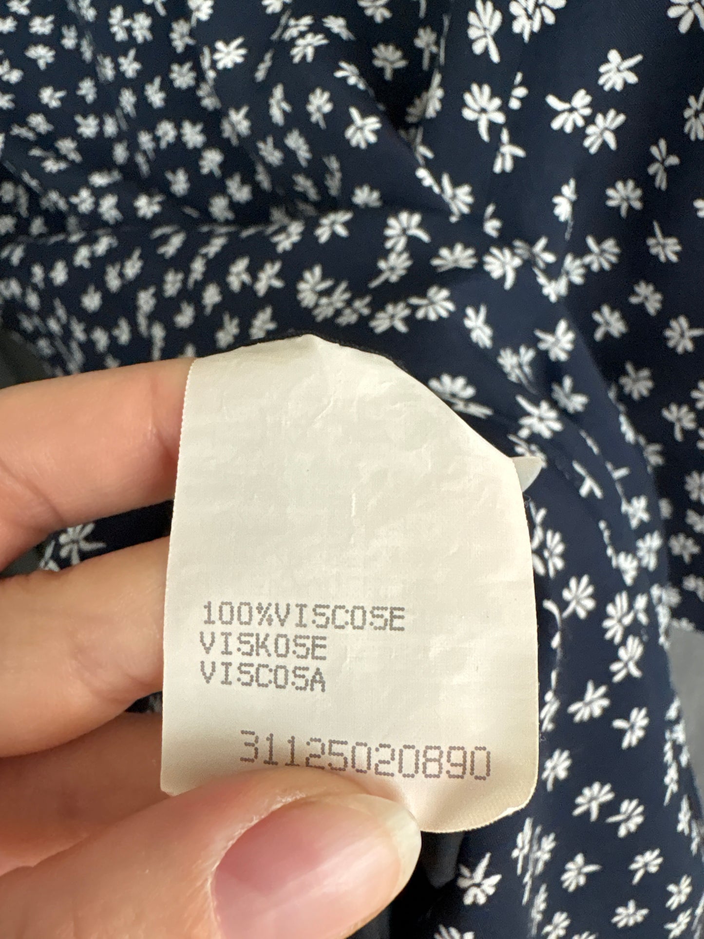 Rochie italiană vintage în croi clasic ușor cambrat cu fusta tip petale