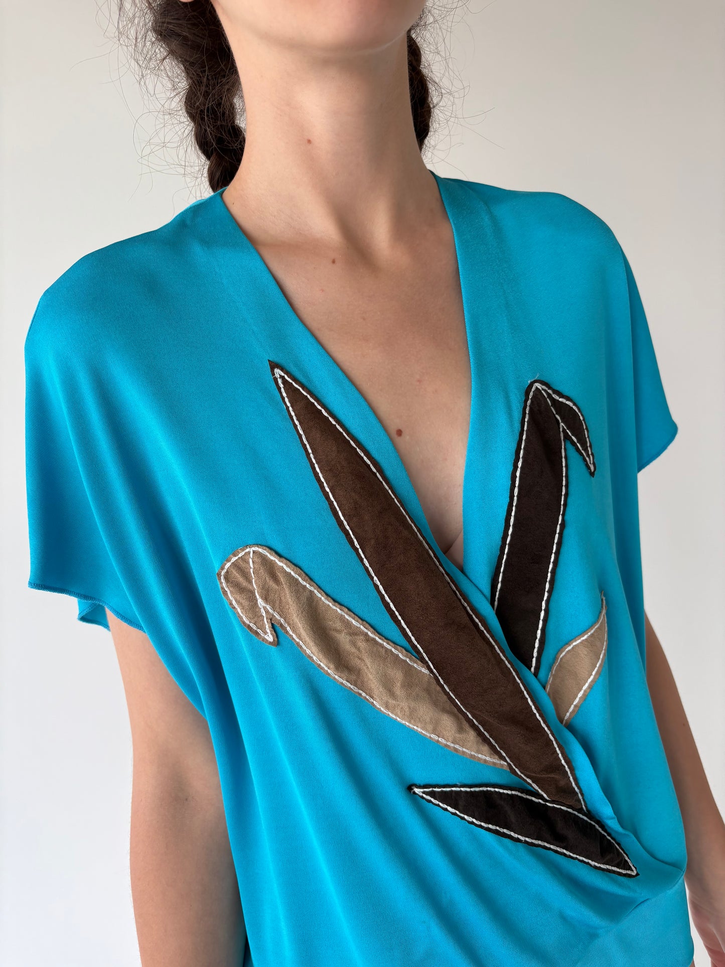 Top vintage luxury Iceberg cu aplicații