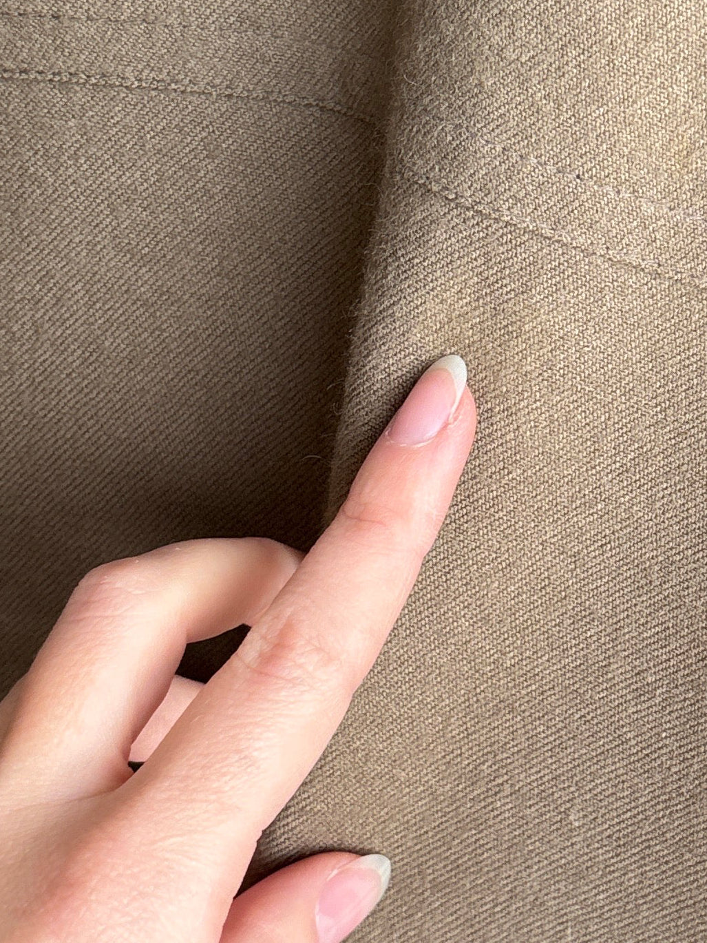 Rochie vintage luxury Guy Laroche în croi retro modern minimalist light kaki