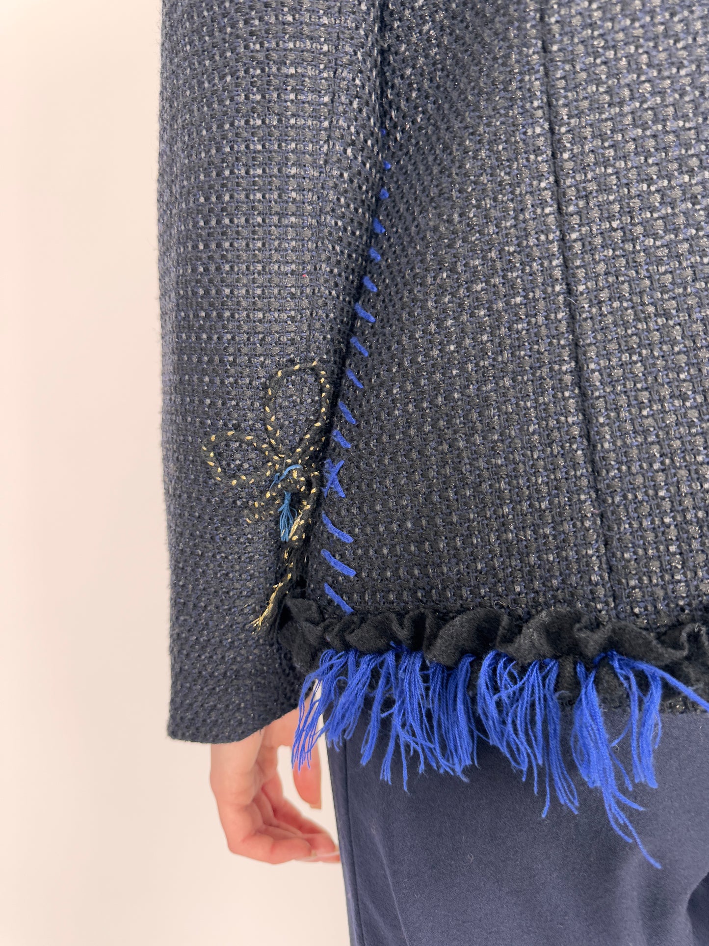Jacheta Desigual din tweed din mix de lana cu broderie și aplicații