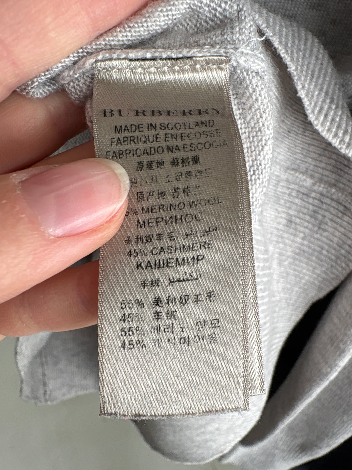 Pulover Burberry din cașmir și lana merino mai subțire în anchior