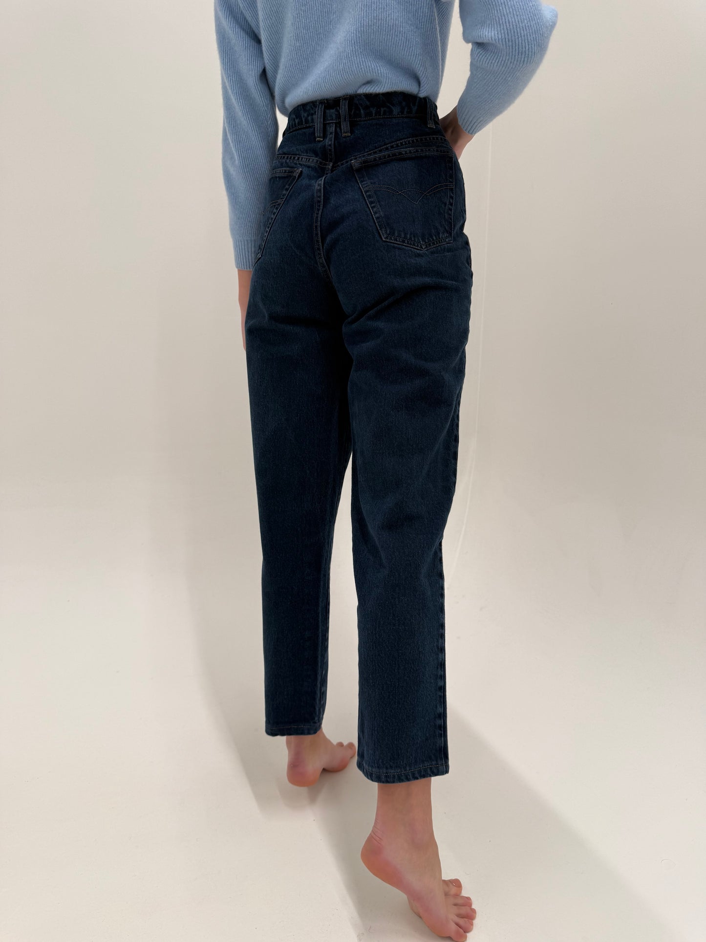 Jeans vintage dark wash cu talie ultra înaltă mom fit din bumbac gros