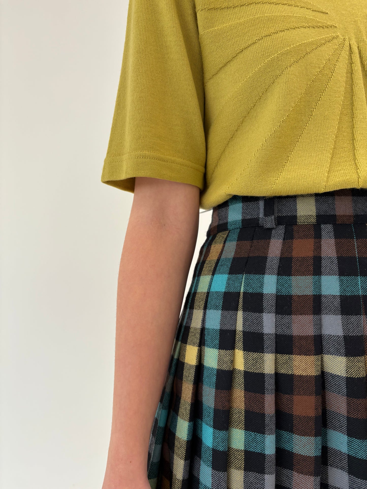 Fustă vintage plisată în carouri din lana excepțională extrem de fină plină