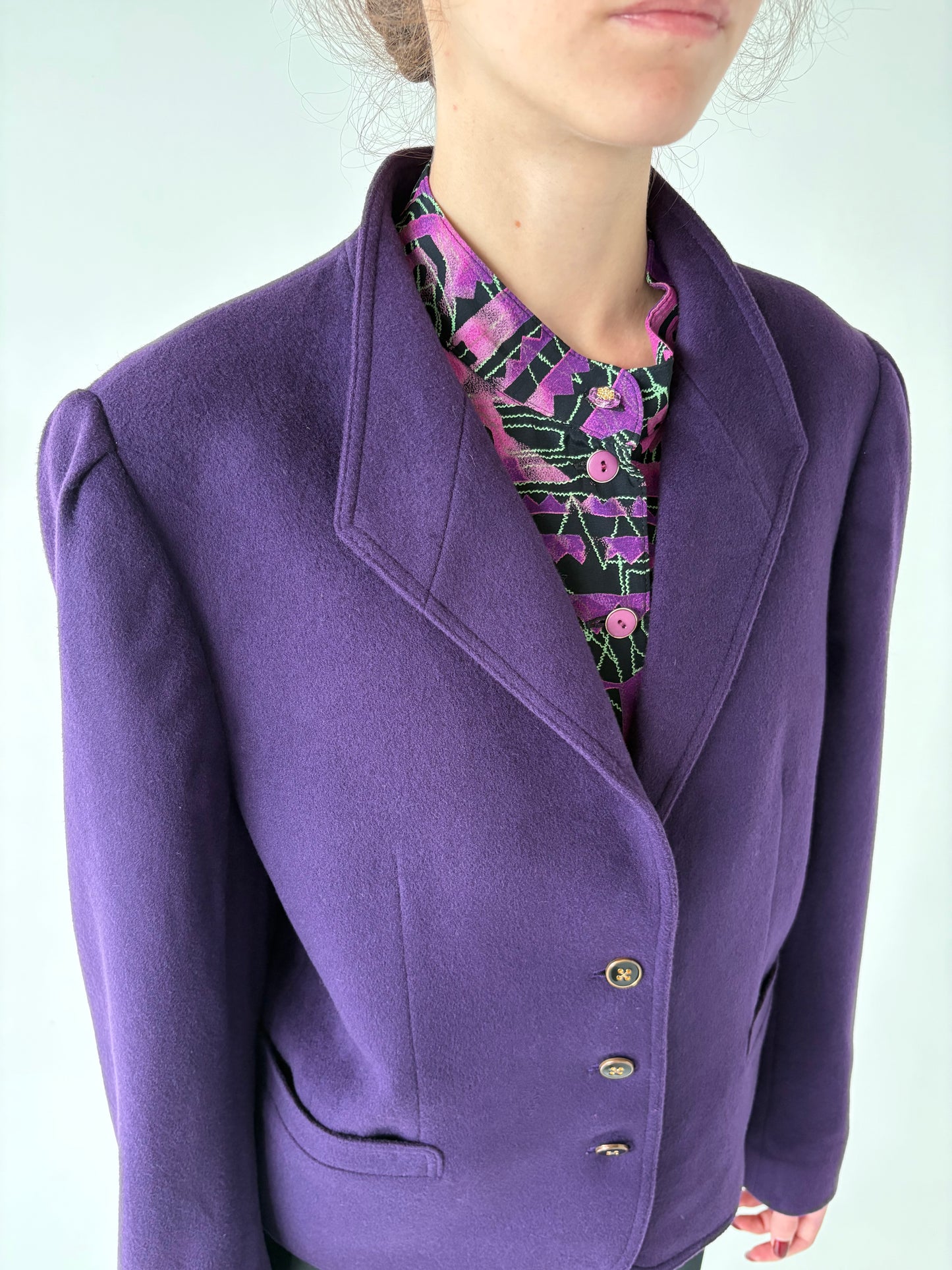 Sacou de brand luxury Delmod din boiled wool în croi ușor cambrat