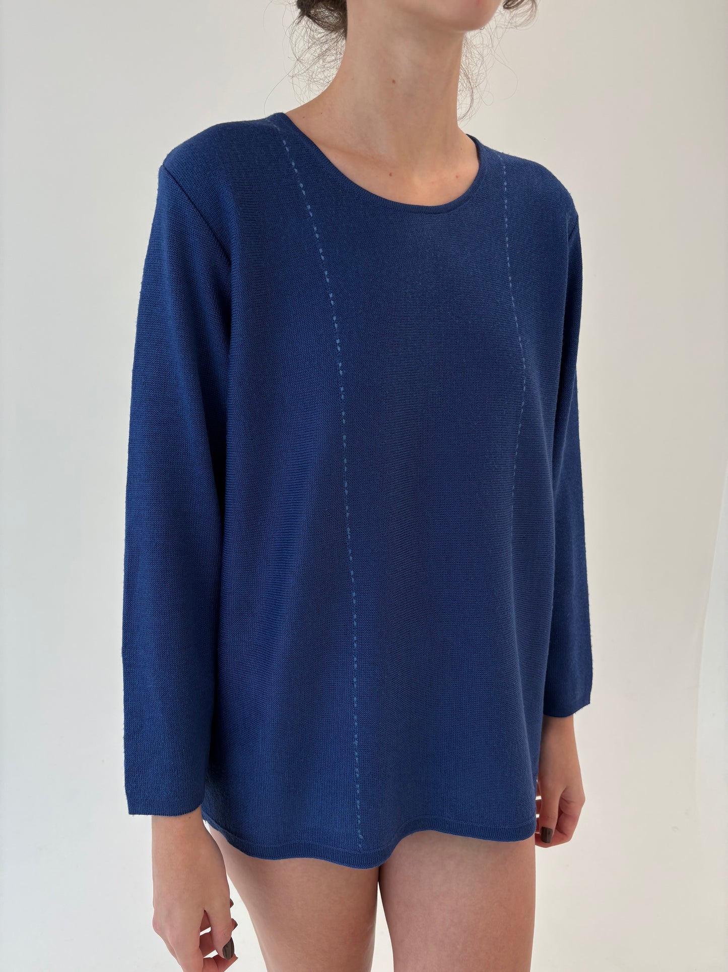Pulover petite albastru cerneală din lana merino extrafina de gramaj mare