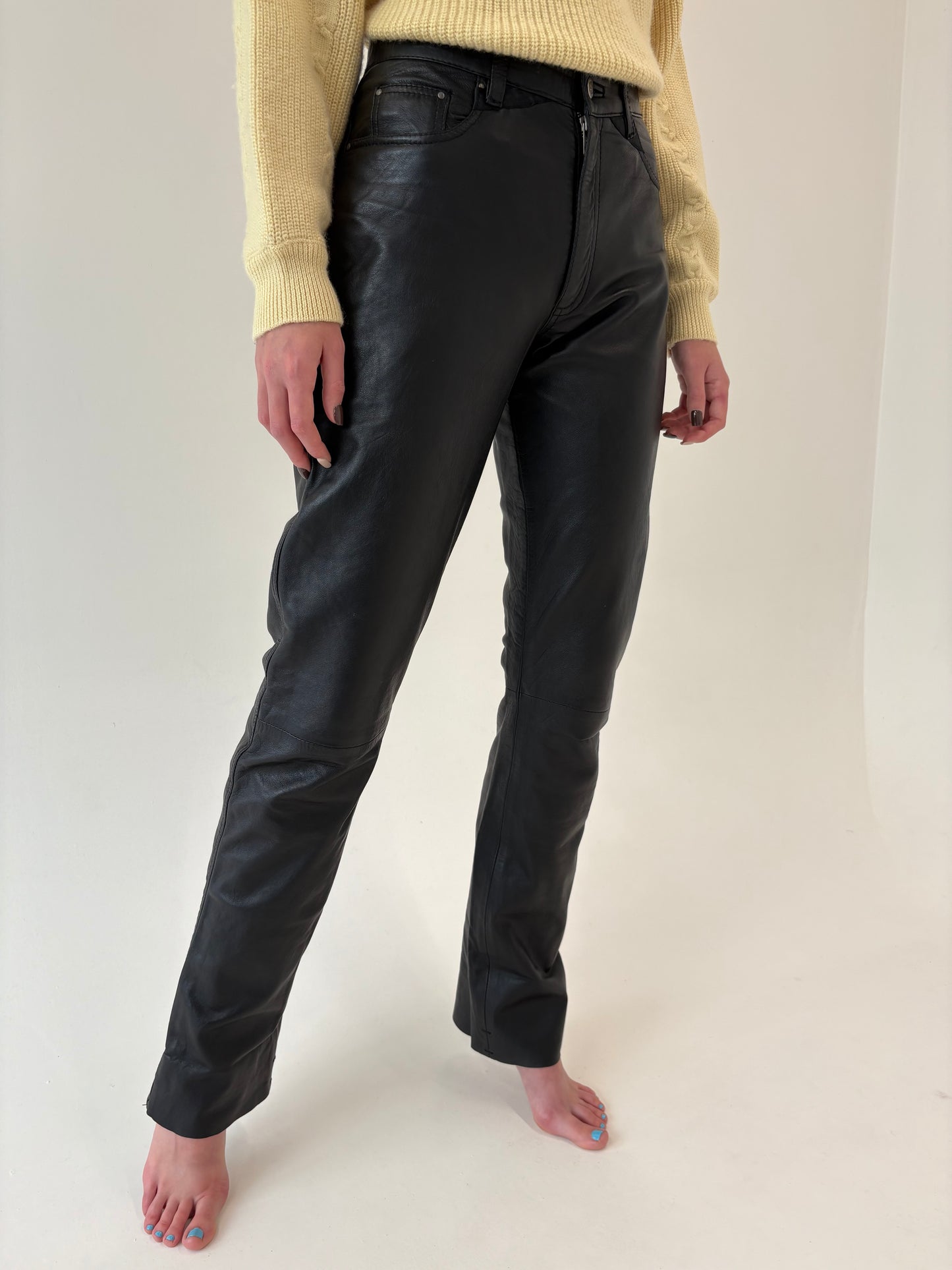 Pantaloni tall din piele naturală extrem de moale