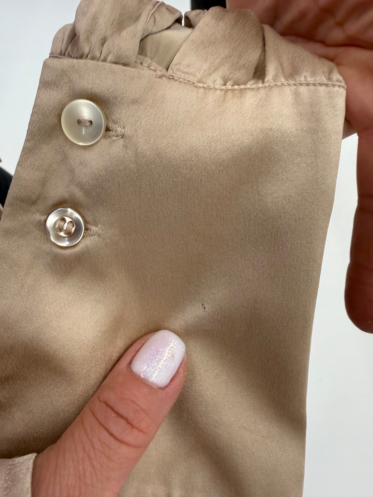 Cămașa din mătase naturală light gold