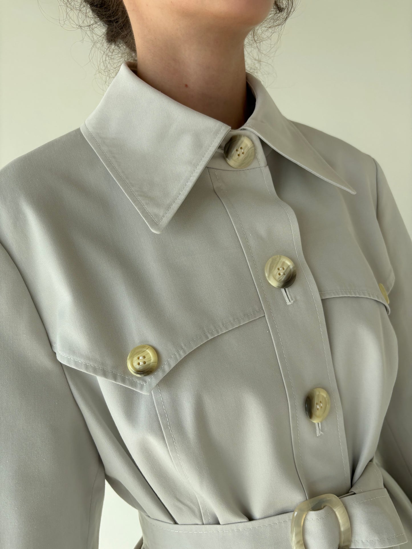 Trench vintage premium impermeabil off white cu talie marcată reglabilă