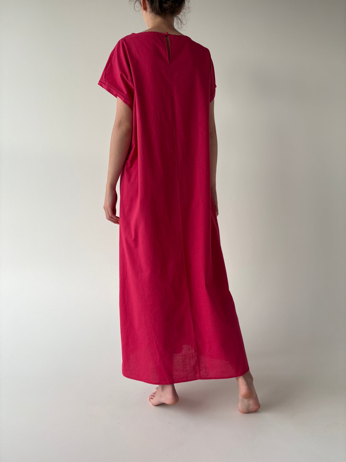 Rochie maxi ciclam din pânză de in în croi lejer