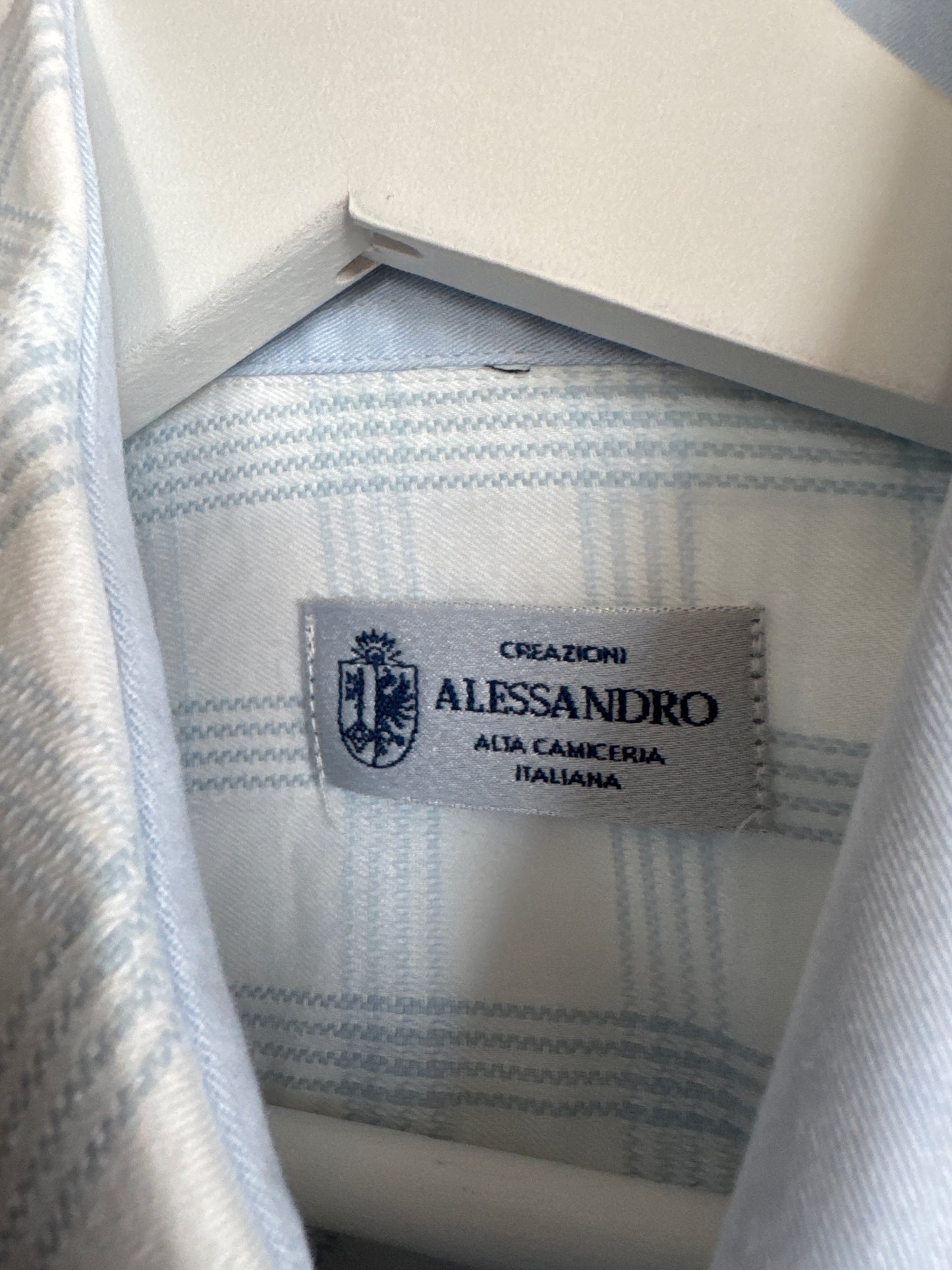 Cămașa italiană luxury de nișă cu manșete și revere supradimensionate