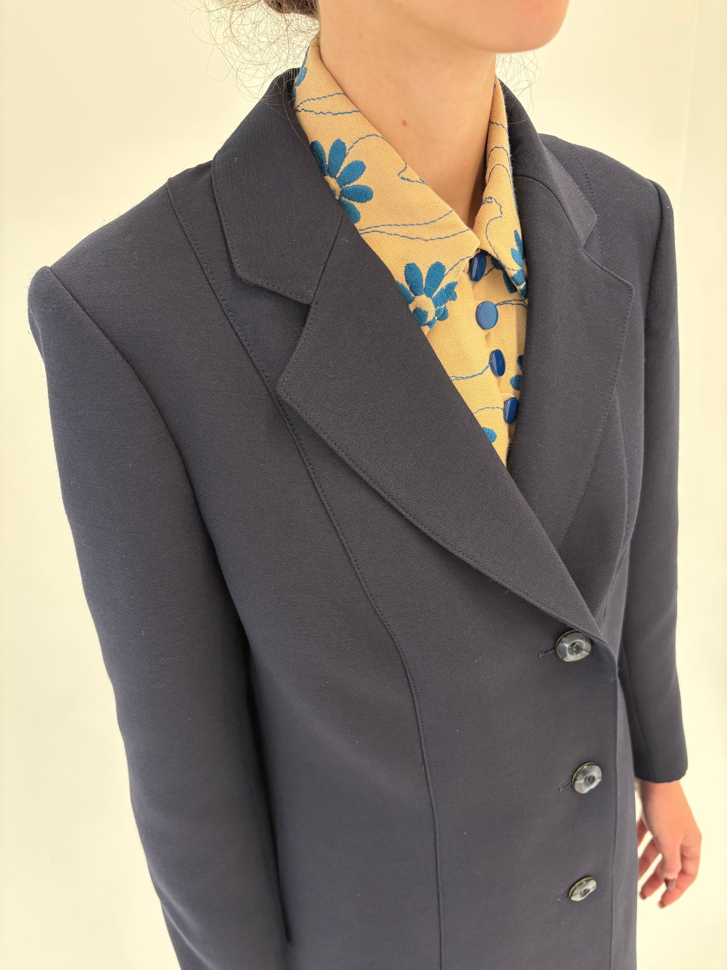 Pardesiu vintage petite Navy in croi minimalist din gabardină de lana