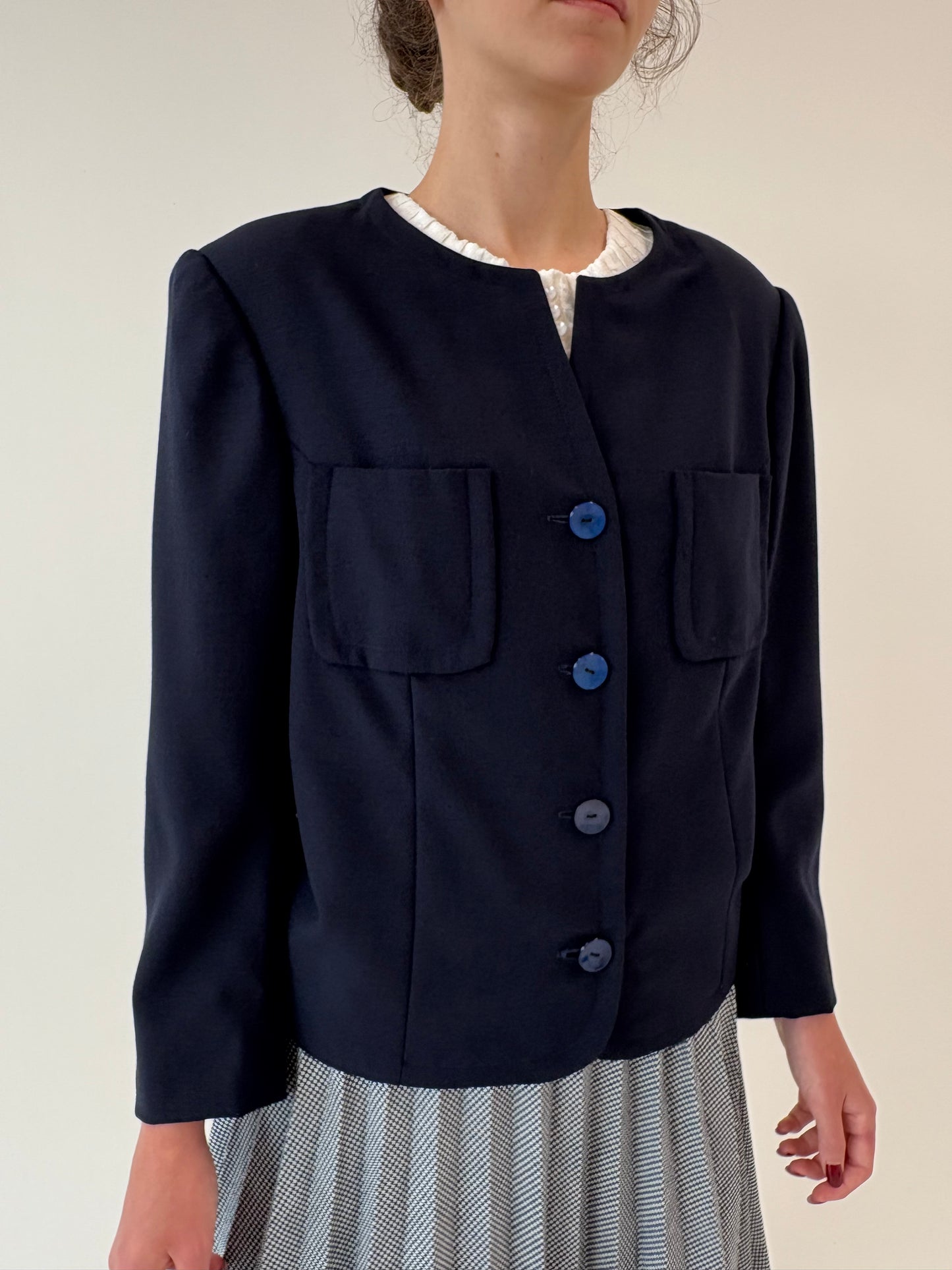 Sacou vintage petite Navy în stil Chanel din lana extrafina