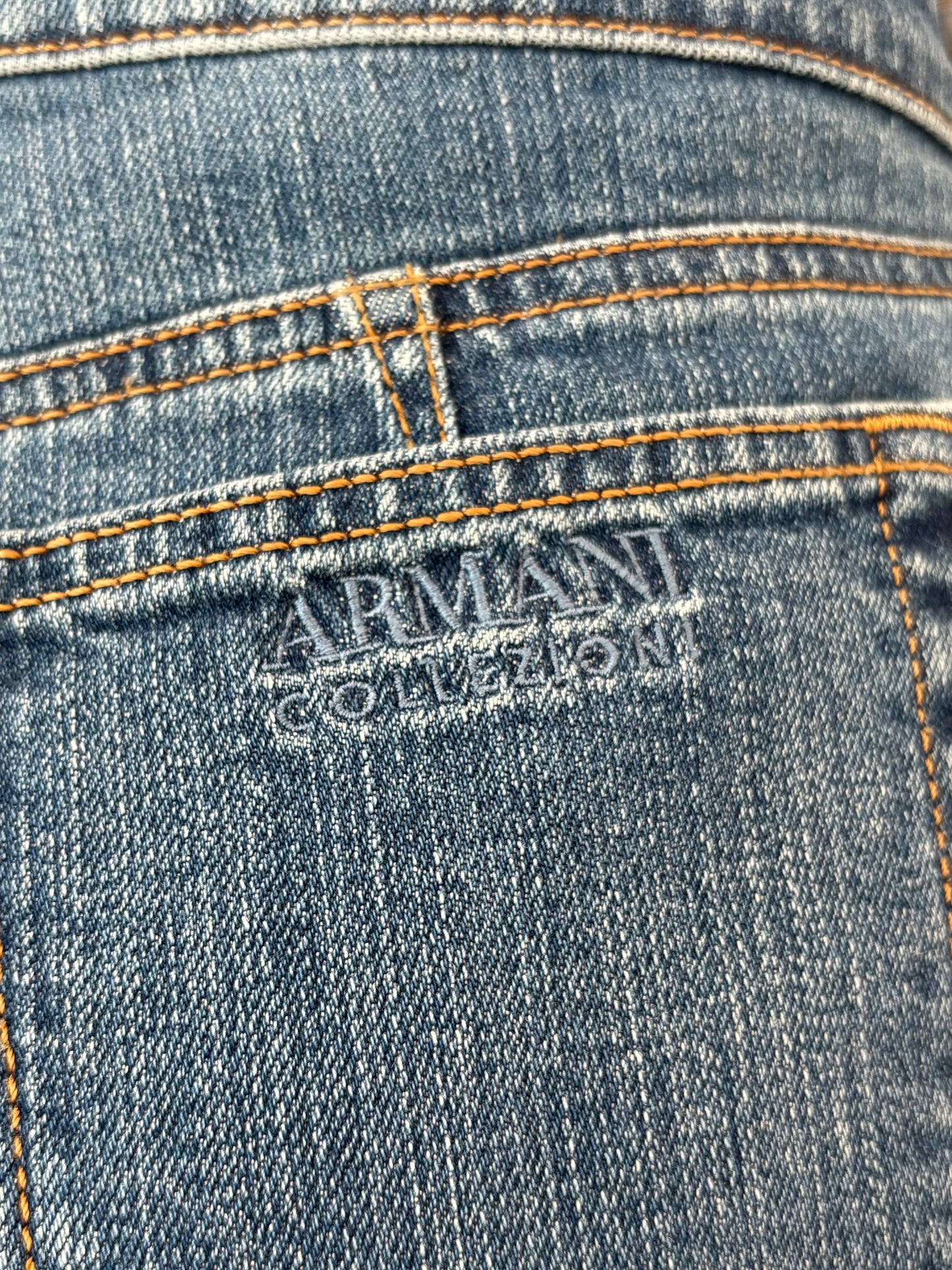 Jeans bootcut Armani Collezioni gamă ultra luxury modelatori classic wash