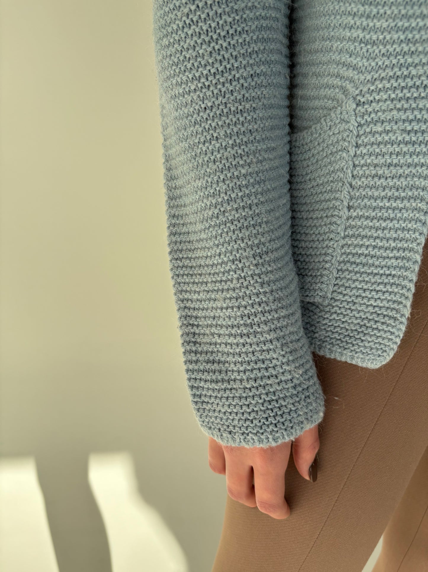 Cardigan italian tall baby blue din lana extrafina multiply de gramaj mare