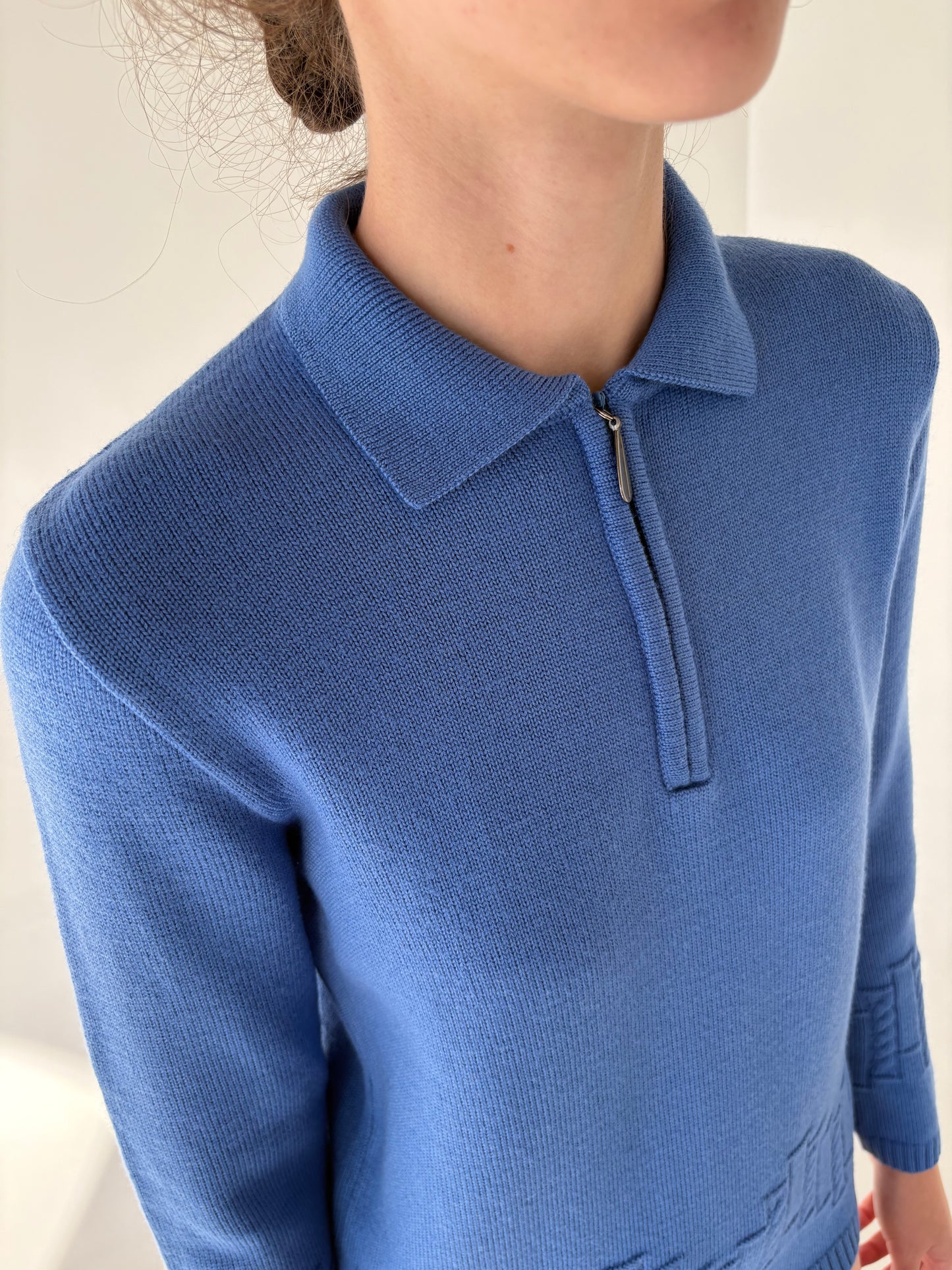 Pulover polo albastru ciel din lana merino extafina de gramaj mare