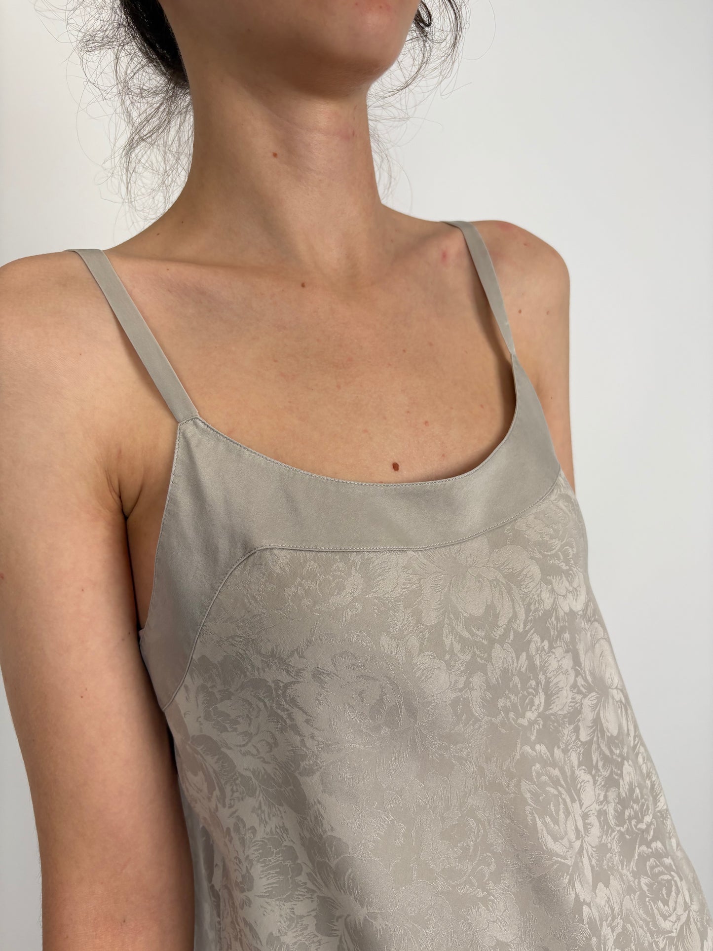 Furou mini din mătase naturală silver gray în bie