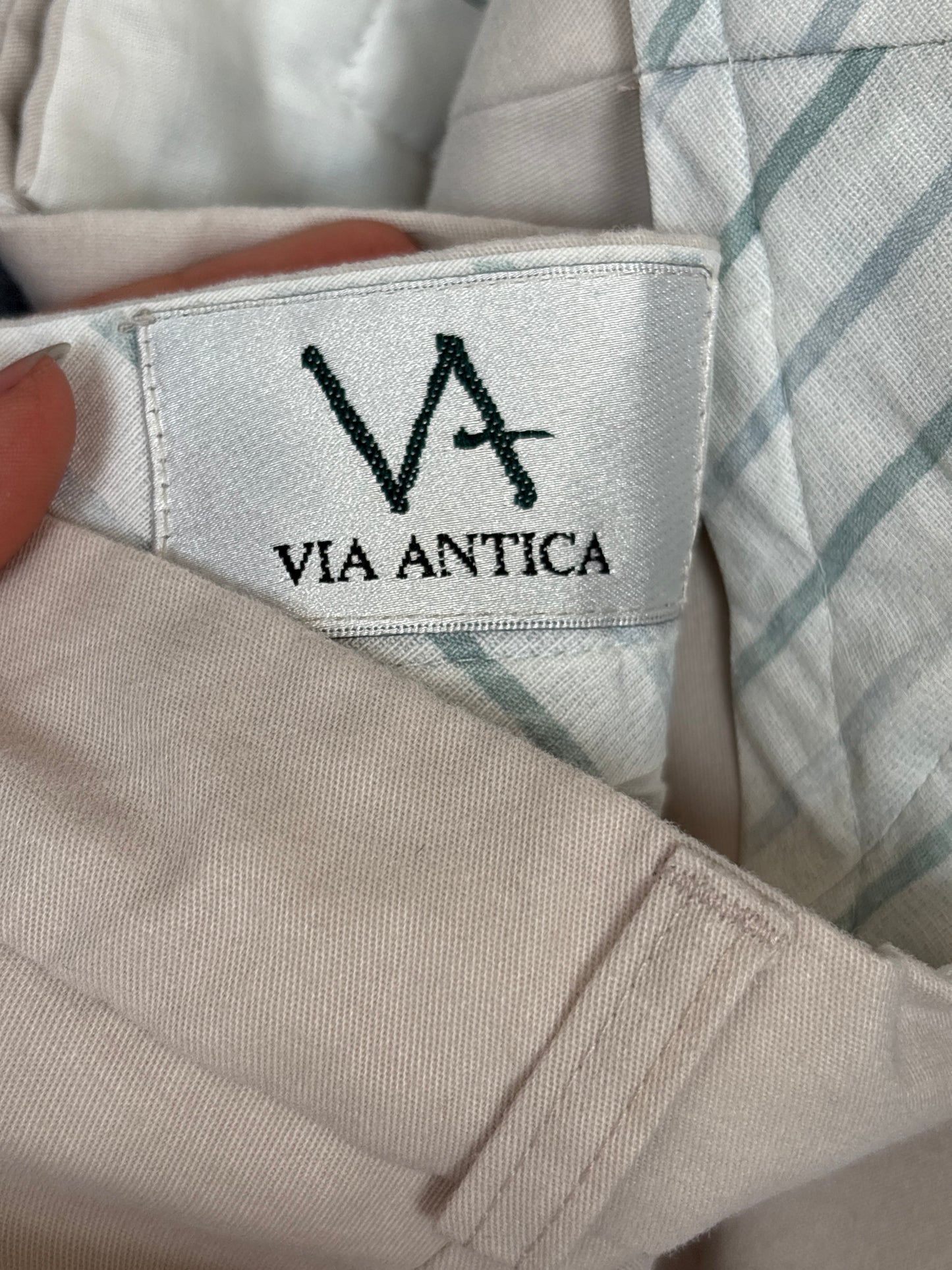 Pantaloni vintage off white italienești cu pense din gabardină de bumbac