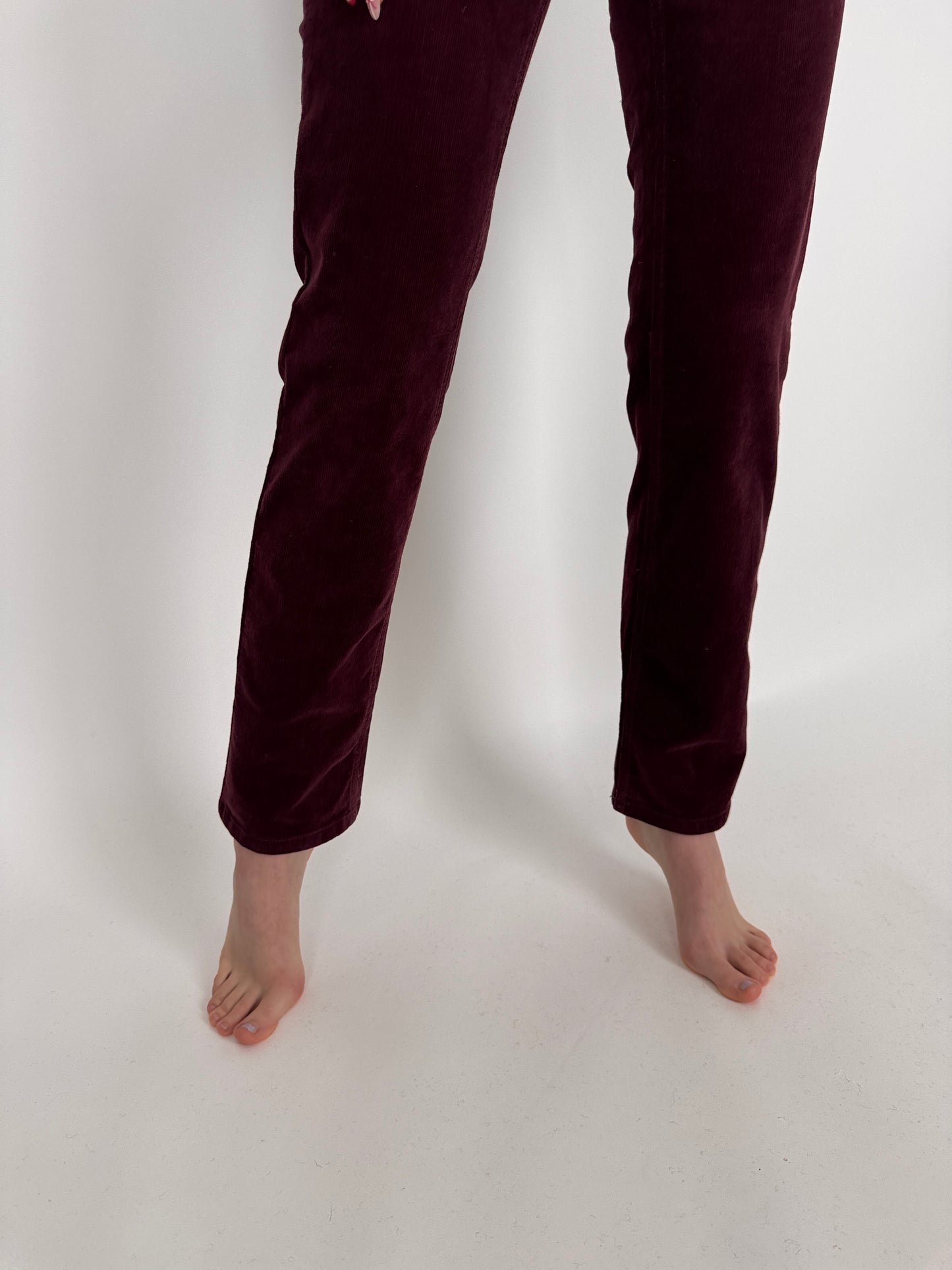 Pantaloni tall burgundy din catifea de bumbac cu elastan