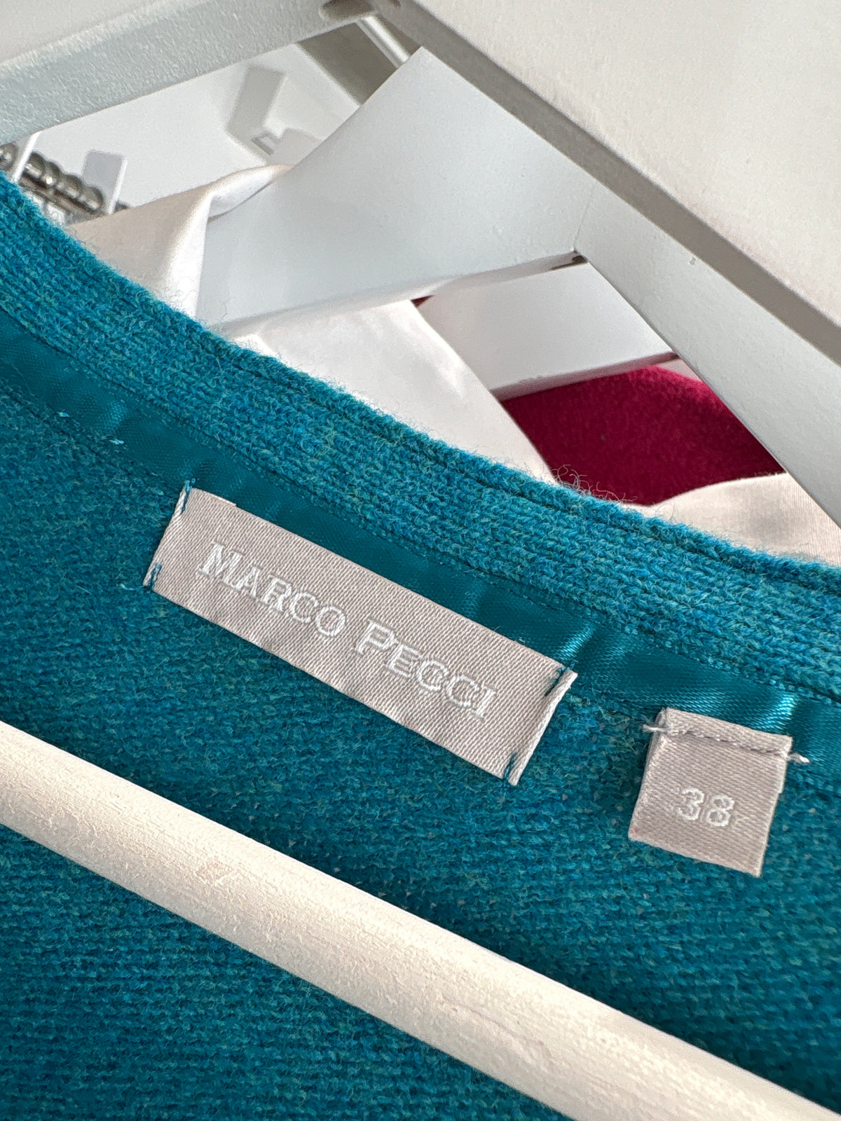 Cardigan real blue din lana extrafina pura certificată