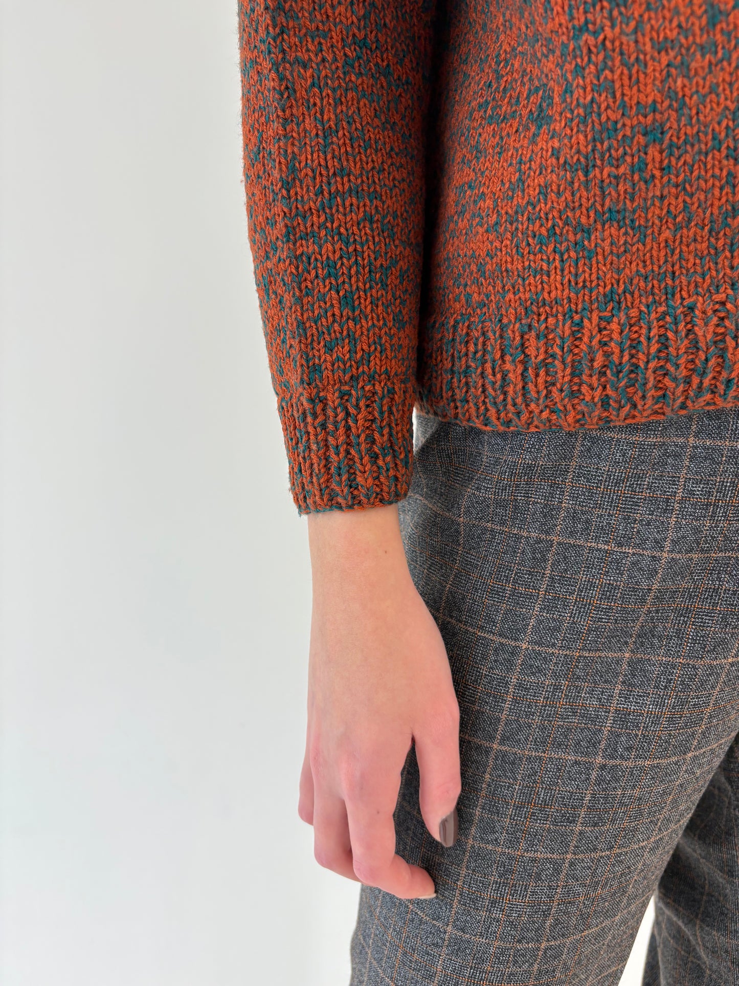 Cardigan vintage petite rust orange lucrat manual din lana groasă extrafina