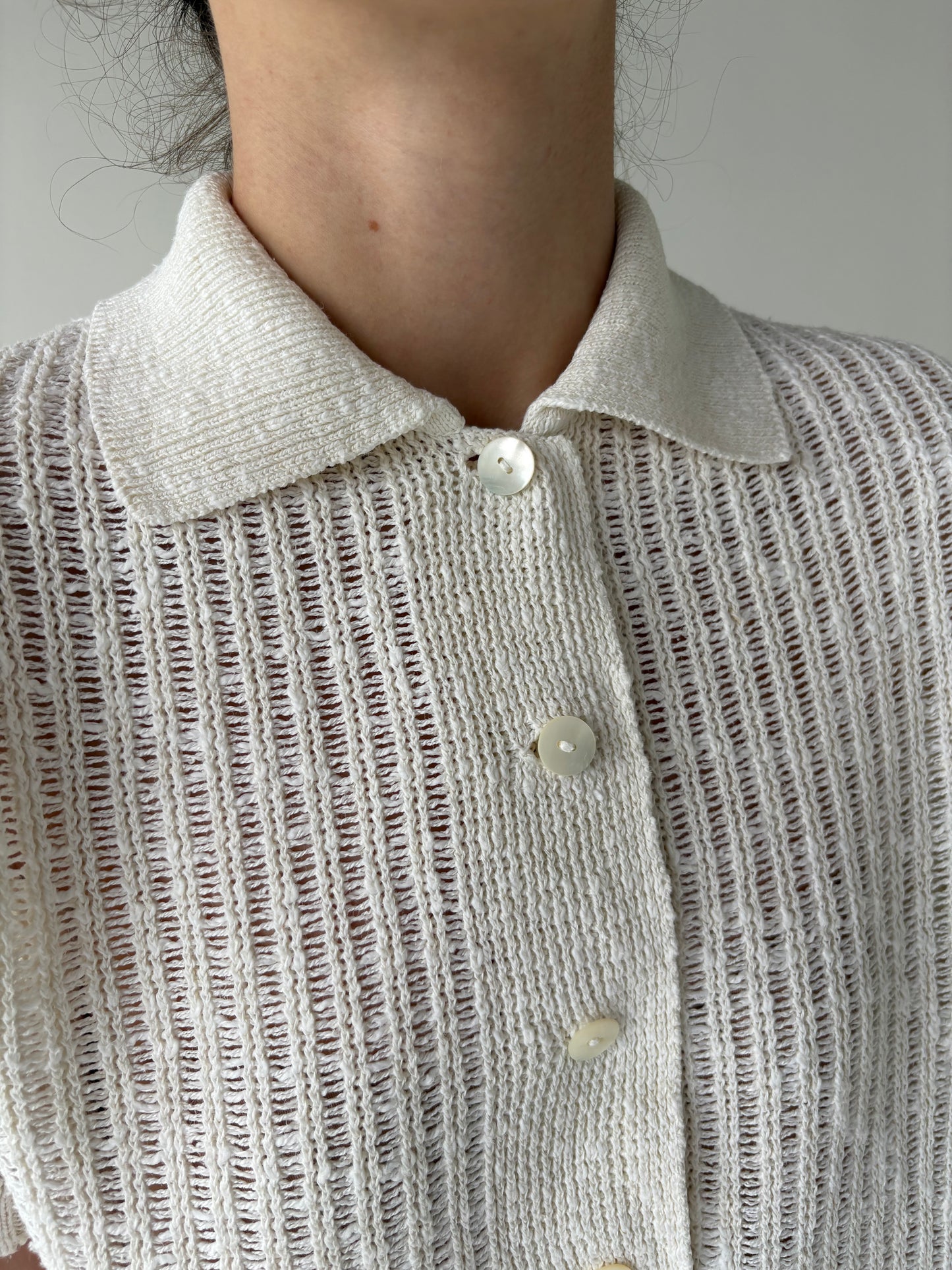 Top vintage polo excepțional light nude din jerse de vară texturat