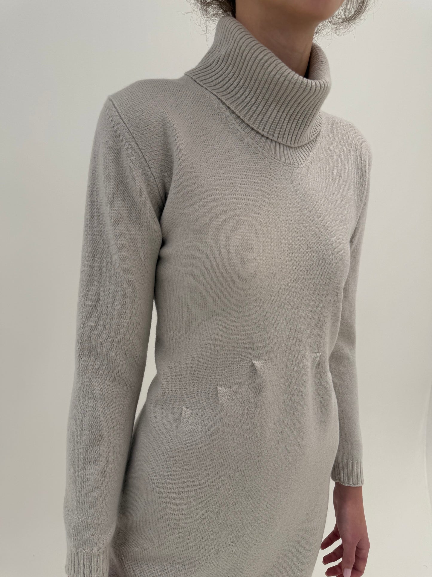 Rochie high end italiană din lana merino extrafina de gramaj mare off white