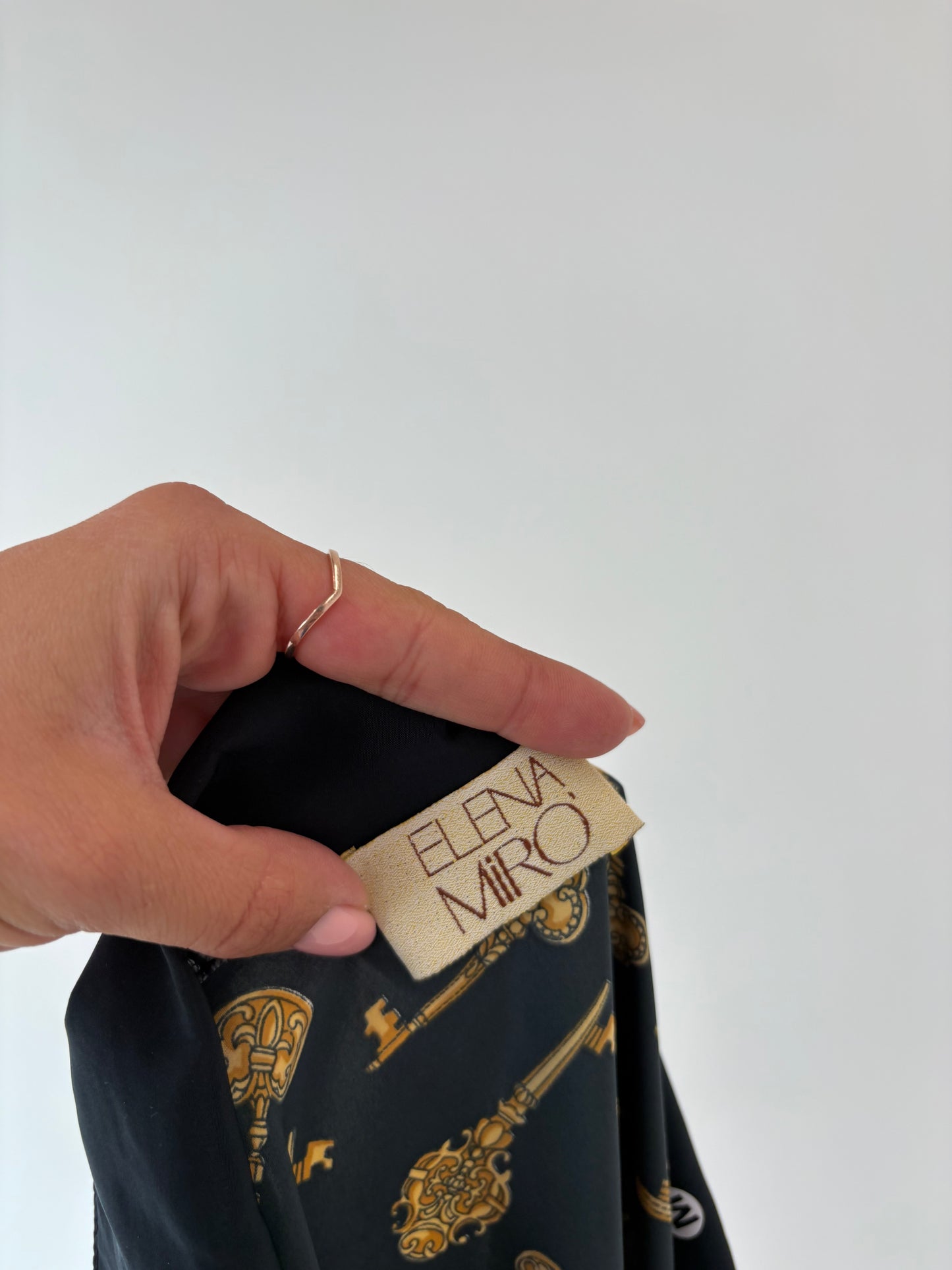 Cămașa de brand luxury plus size Elana Miro petite cu print baroc
