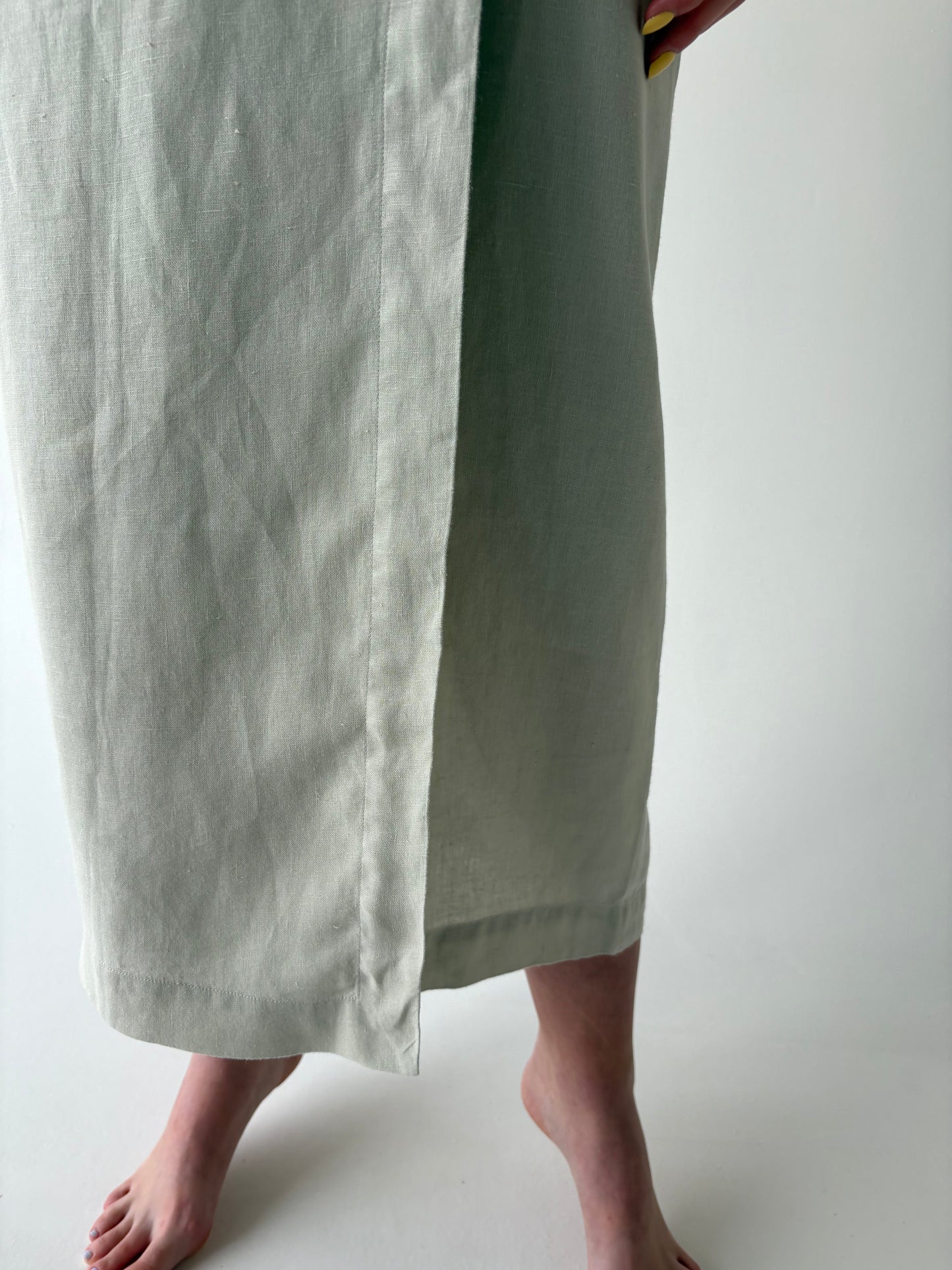 Fustă maxi din in Sage green pal în croi petrecut