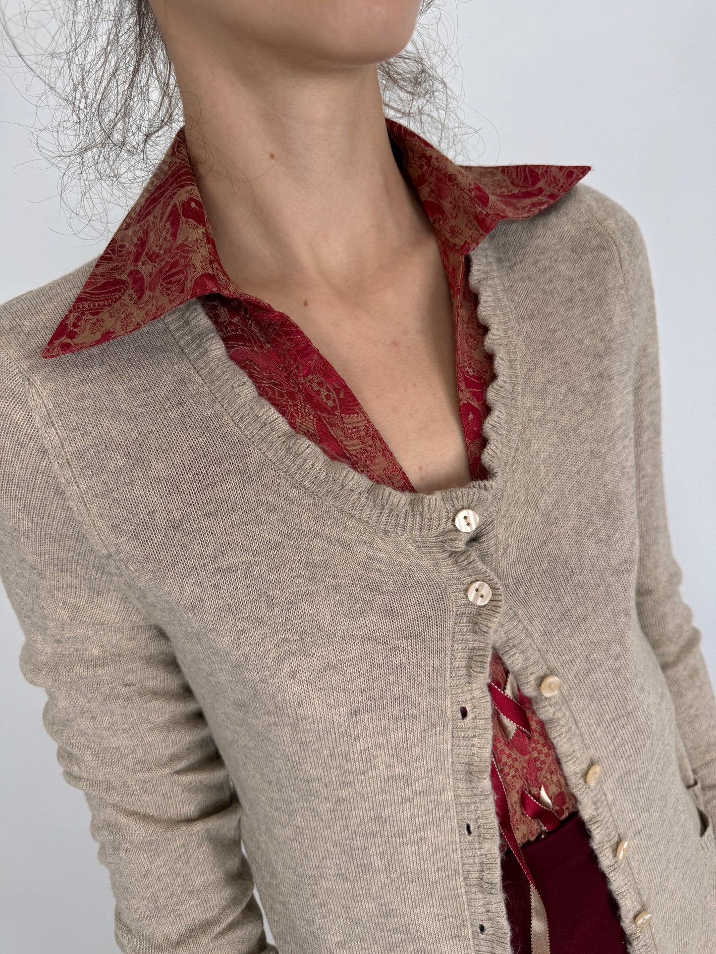 Cardigan nude din lana extrem de fină
