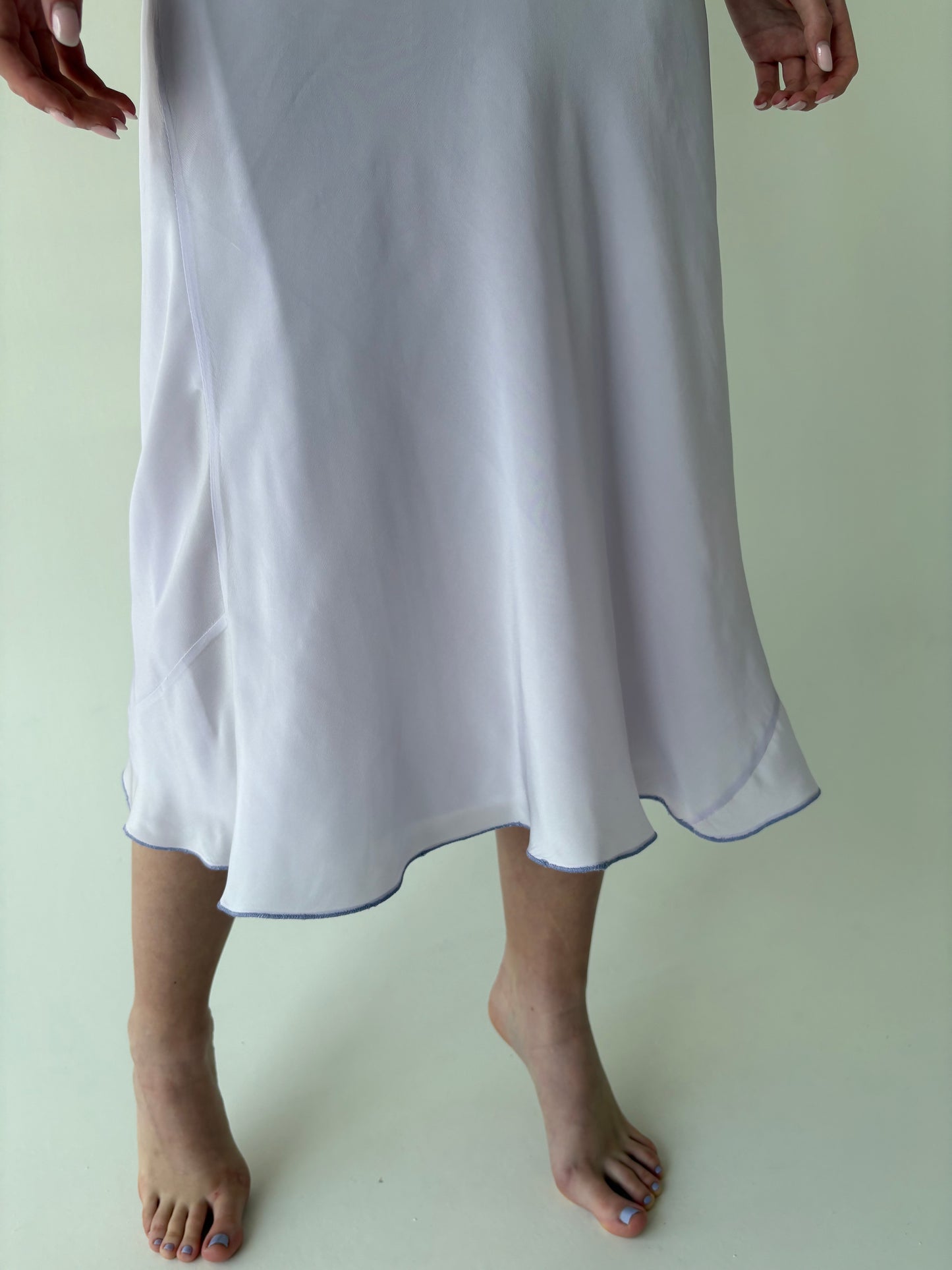 Rochie vintage lavandă sublimă din mătase naturală brodată manual
