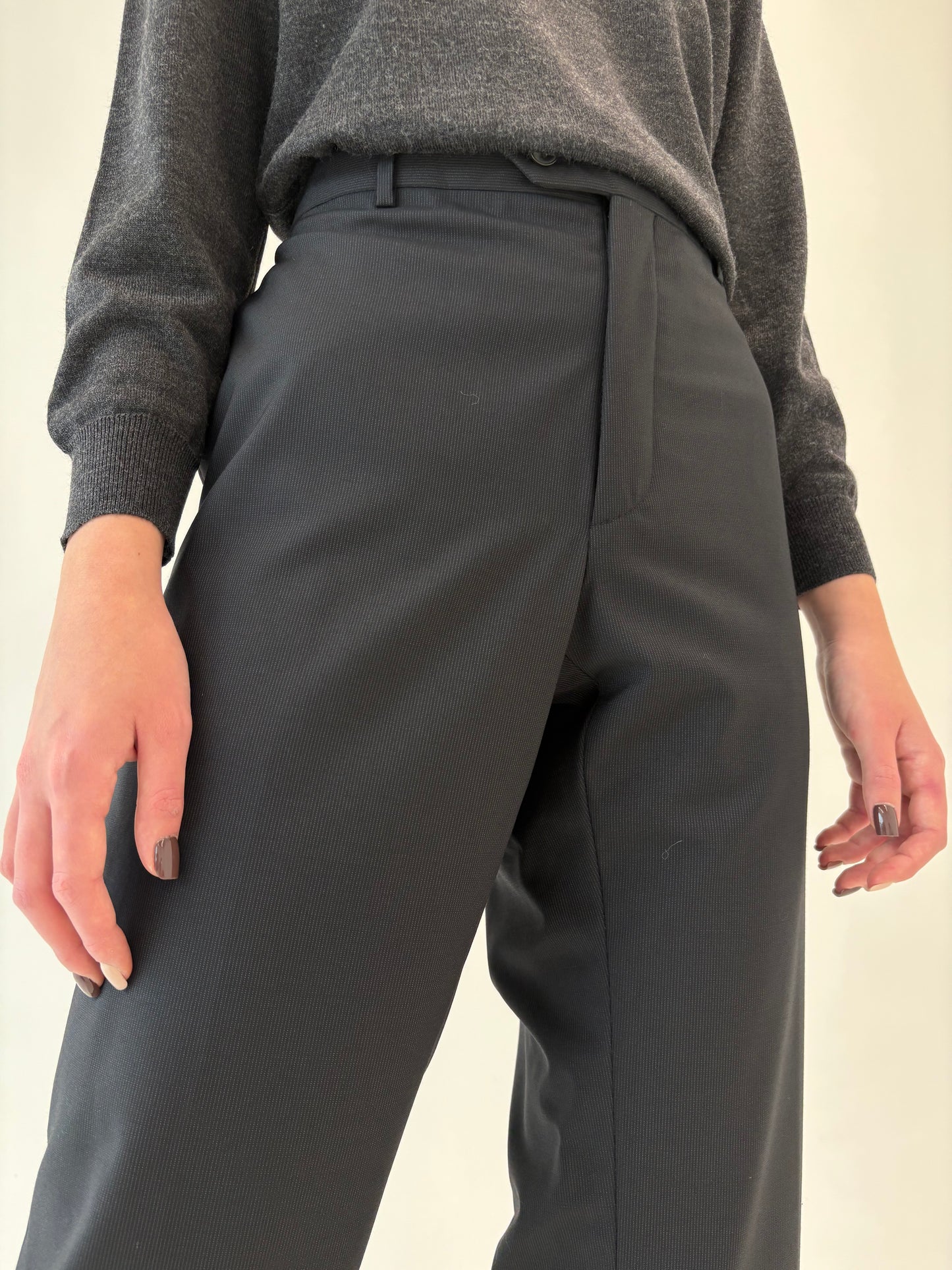 Costum italian din stofă luxury de lana merino extrafina super 110’s