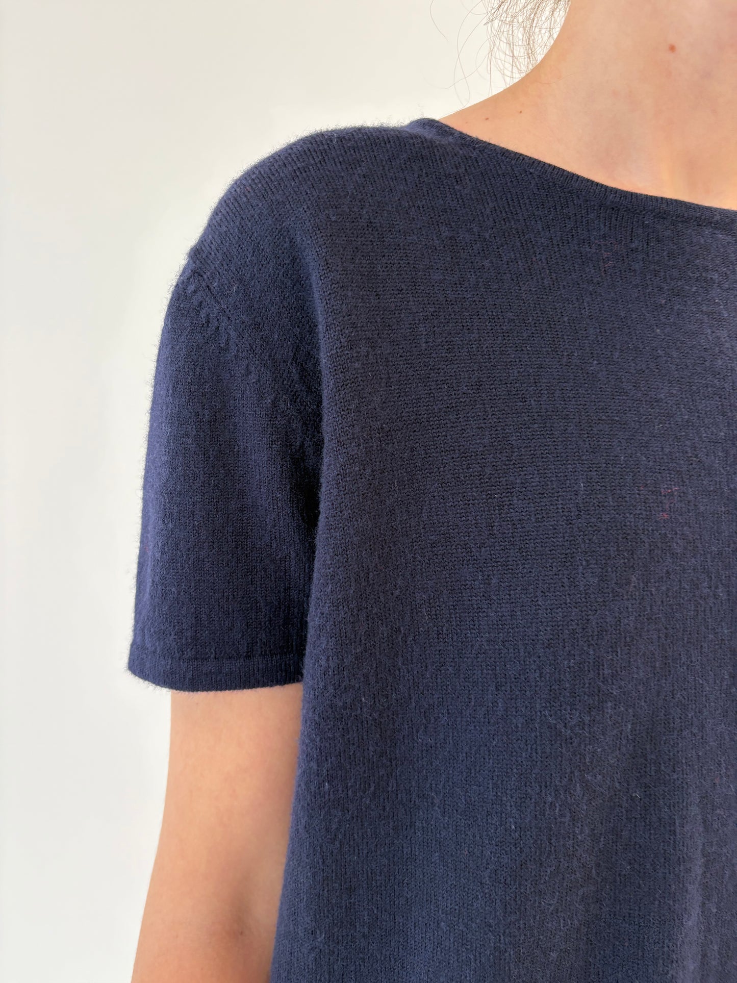 Top Navy blue din lana merino de gramaj mare